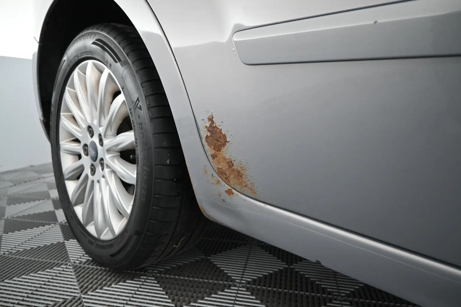 Car Image - 6mwKTVRsttH5mMcJWHqBKf