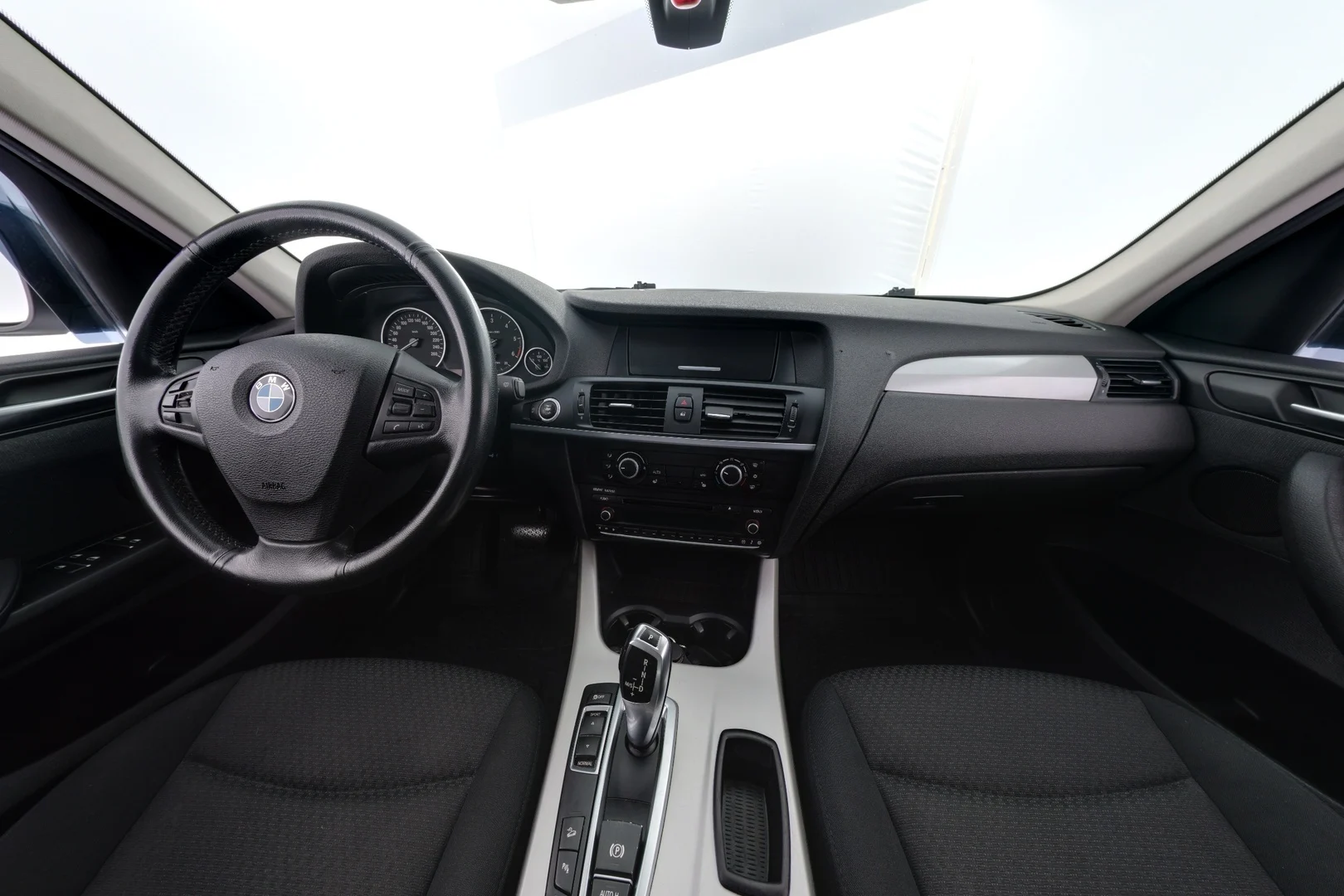 Car Image - 7wnZlGqjLxsXzlH164DRqj
