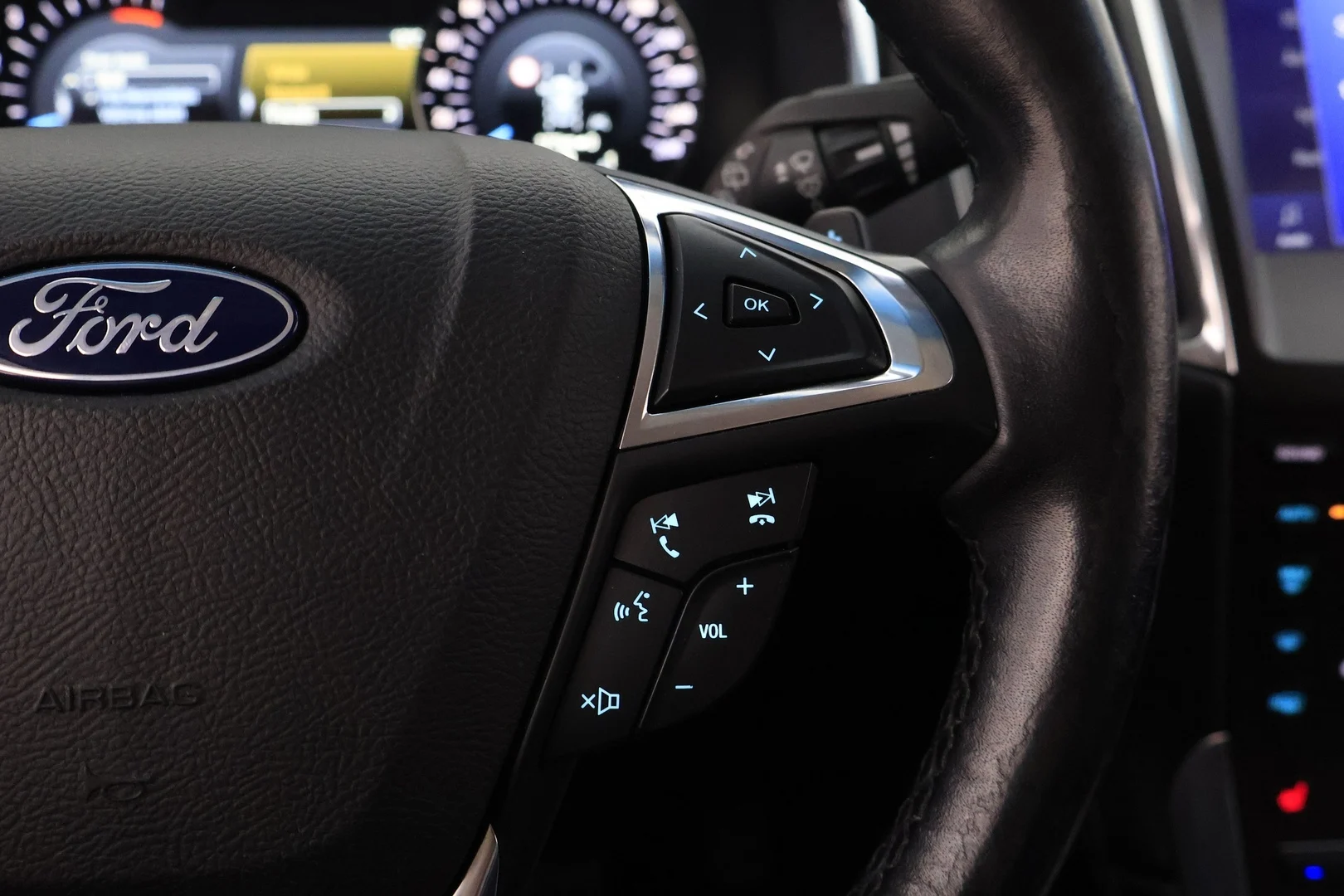 Car Image - 6BanZow4HyBW4yONkn7EnU