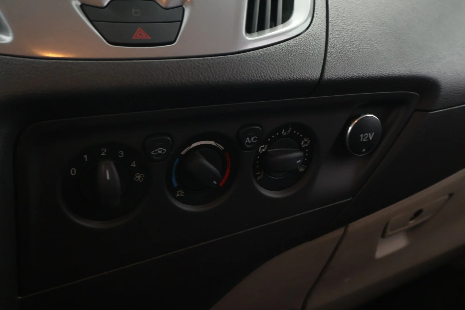 Car Image - 5thF3SCM0wjVEyBB4GY0zY