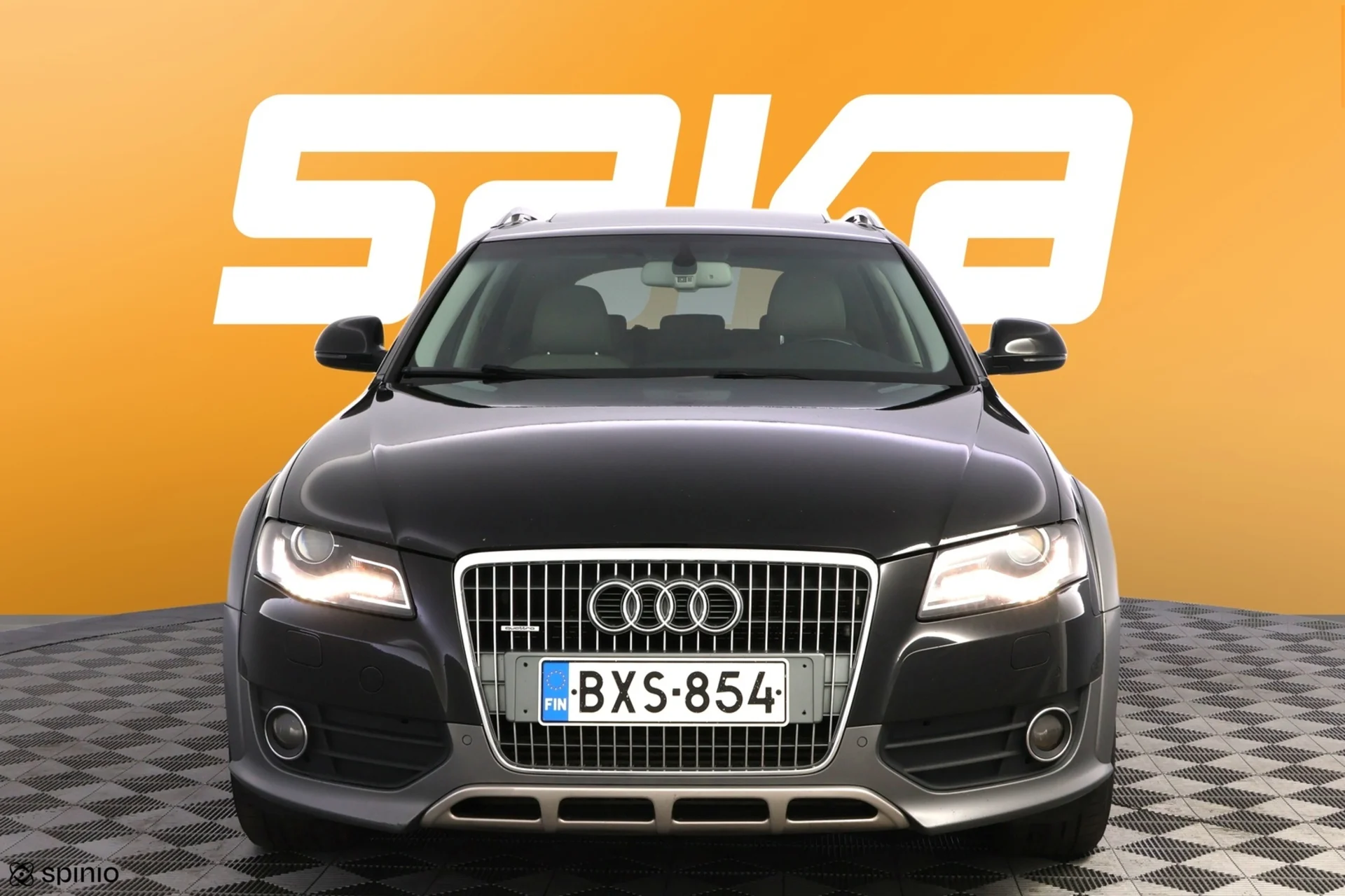 Car Image - zkEB4FGRwrl4XafVvgYa5