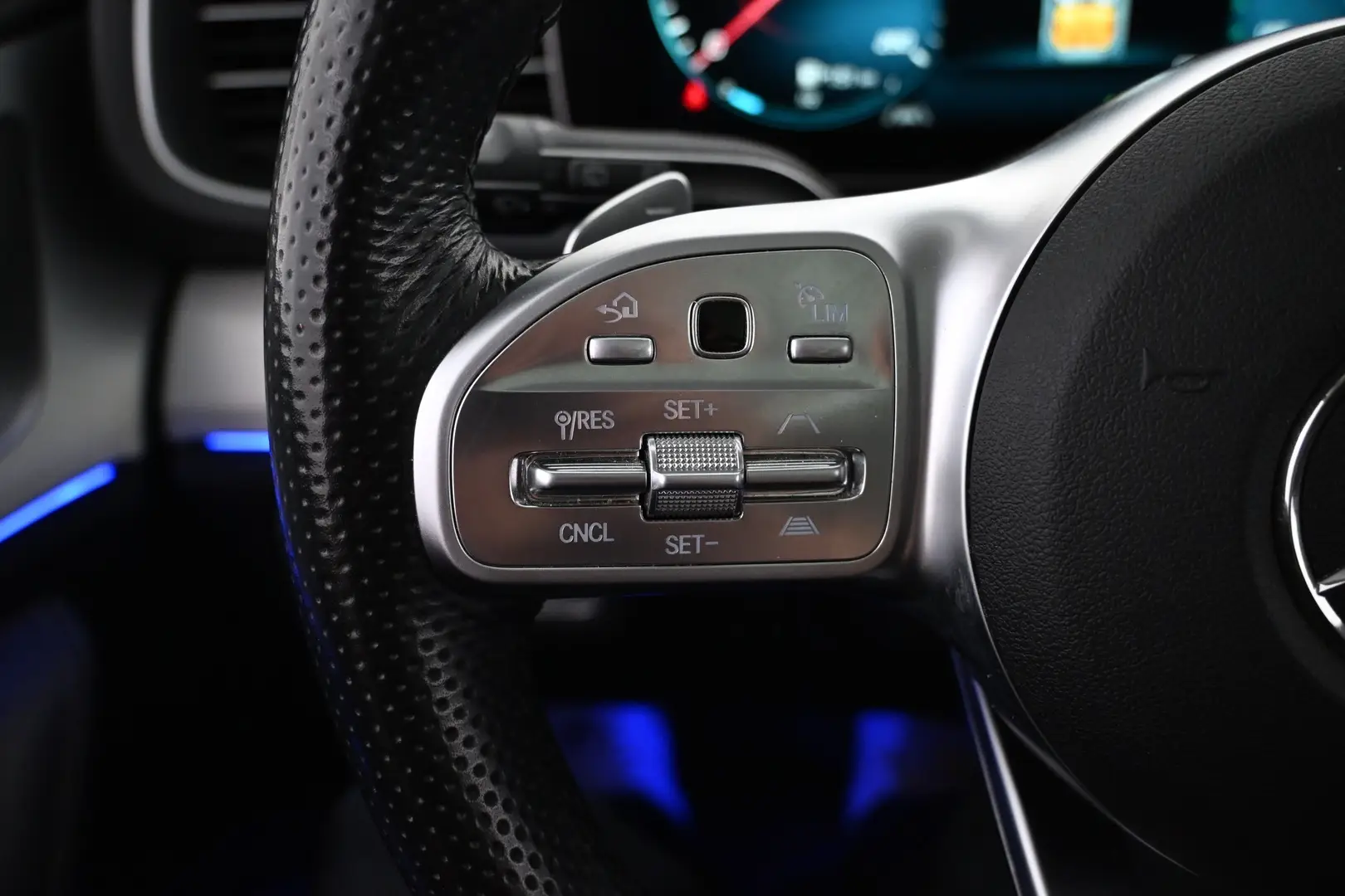 Car Image - 5vou8D39ZXgGYyjHpMGbuX
