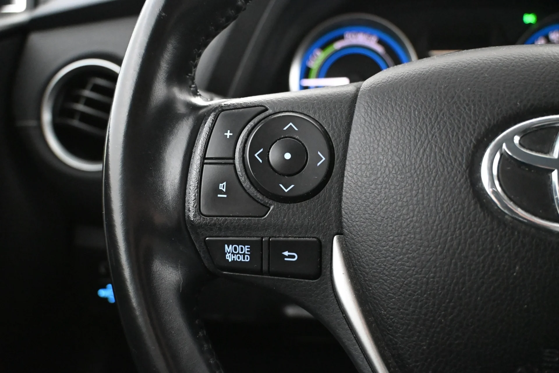 Car Image - aYVDmJwjyIz2nexsl9H5d