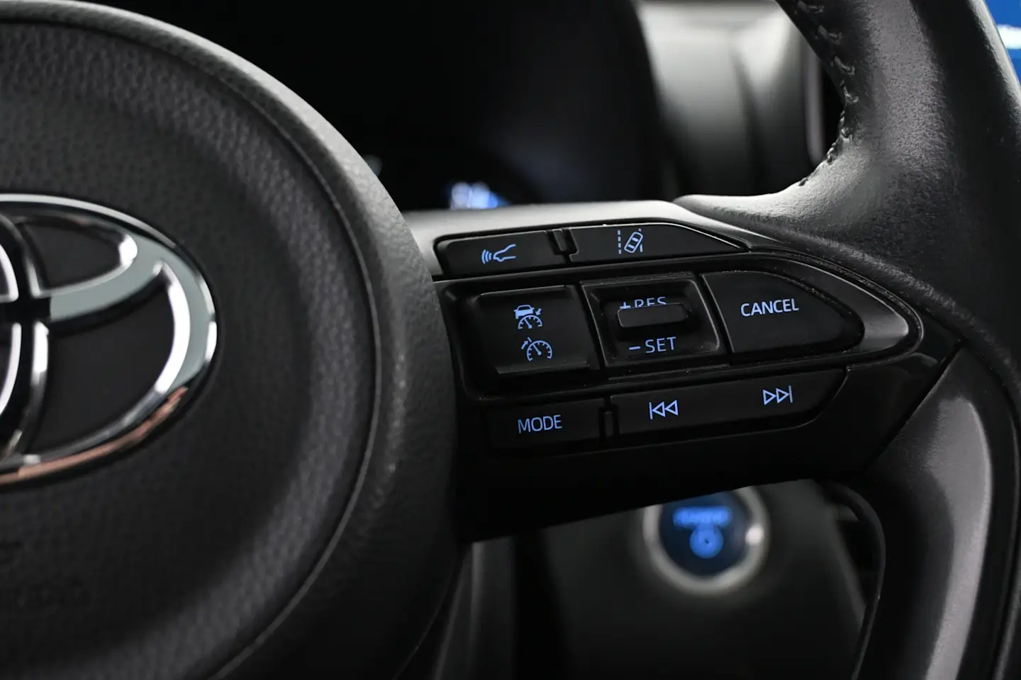 Car Image - 14DBduBVlzPTYMZouDvpUn