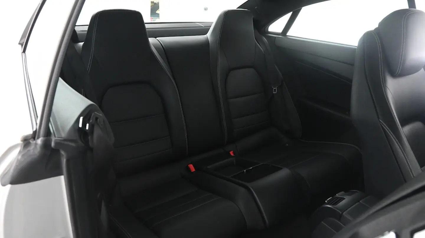 Car Image - uuBGQMucL4L9hccVBY6Mv
