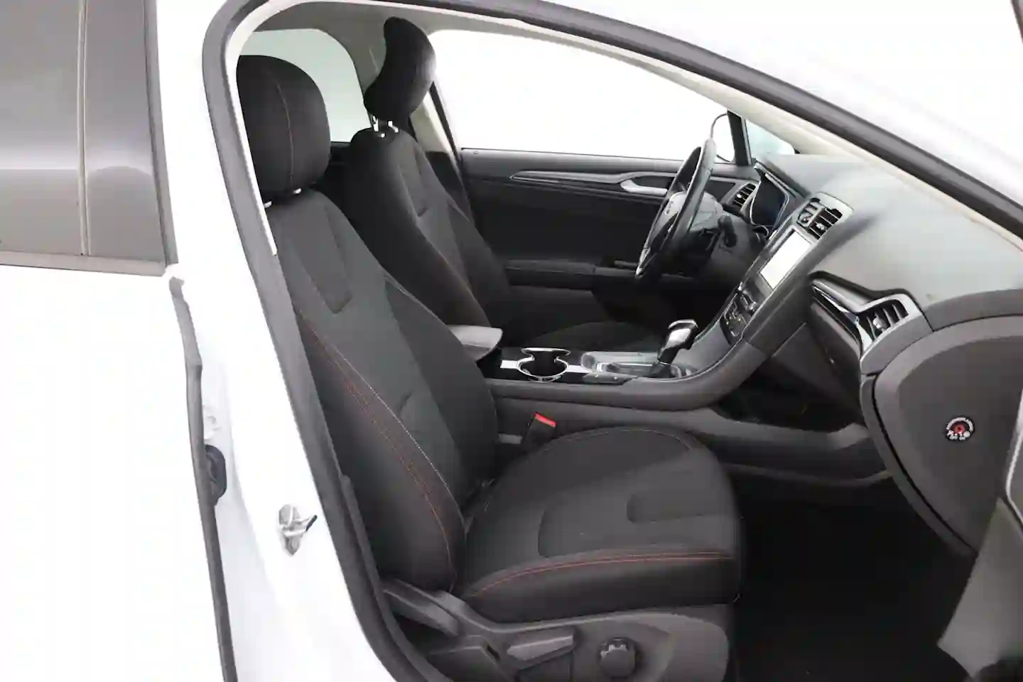 Car Image - 1QwxI5DkBImVrWFHnhgQDp