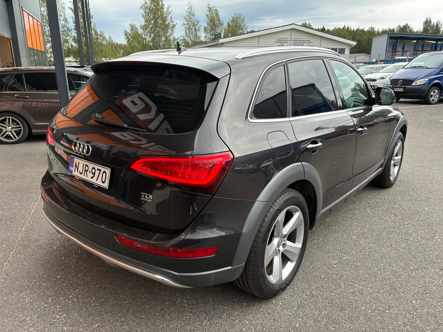 Car Image - 3iew5qnHAfL4snsqv5cJ2s