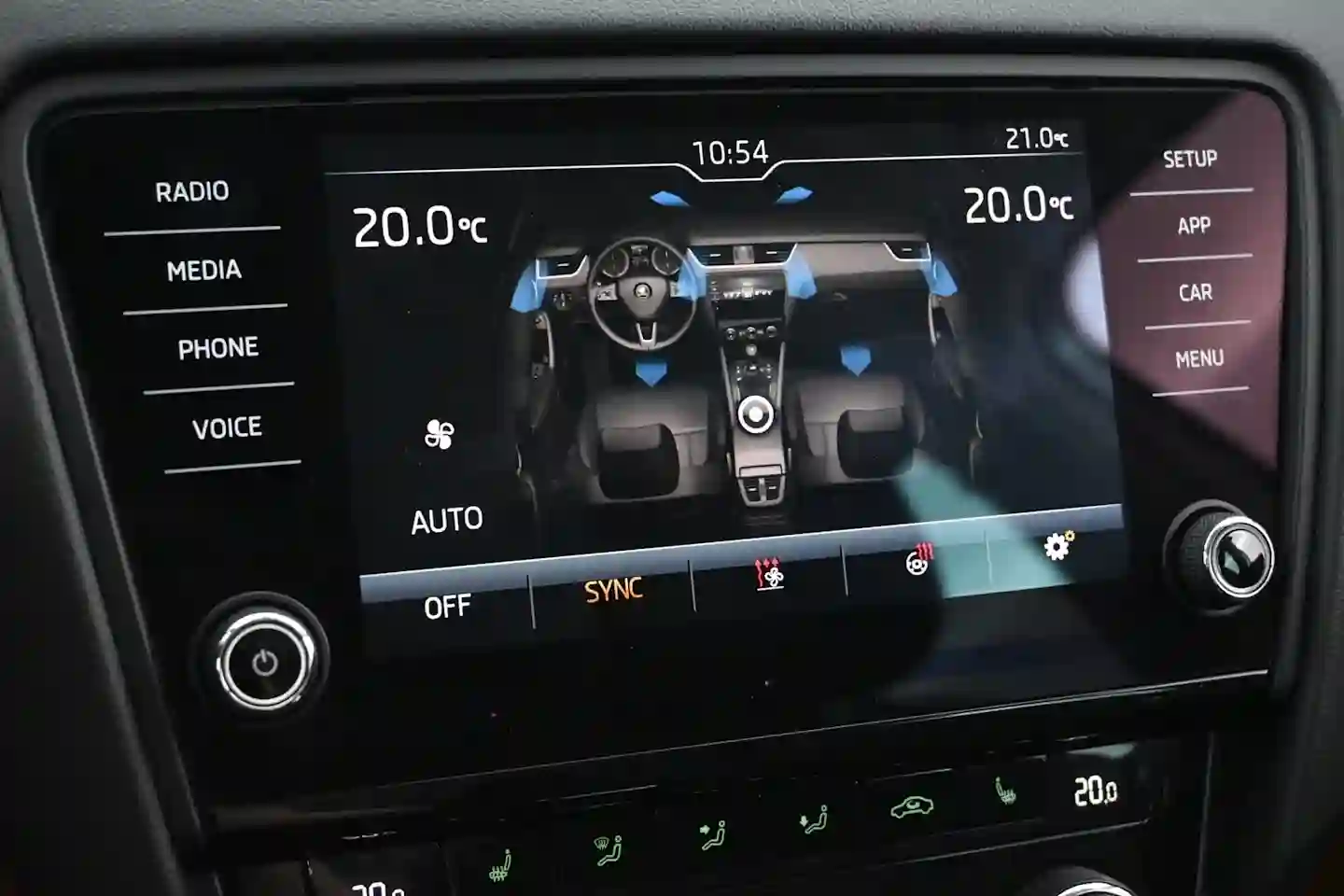 Car Image - 2SaPg6IZUVKnWmLFuAOvNn