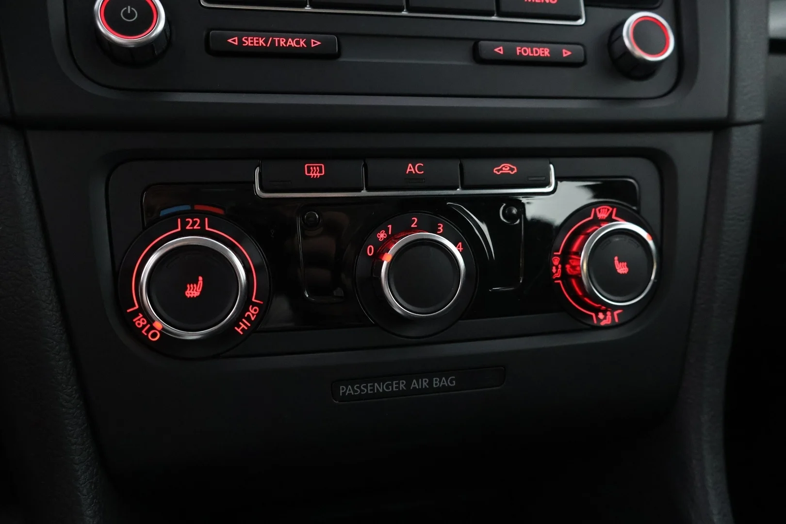 Car Image - 1xT4NYWlOSPLvOQvOzMCxe