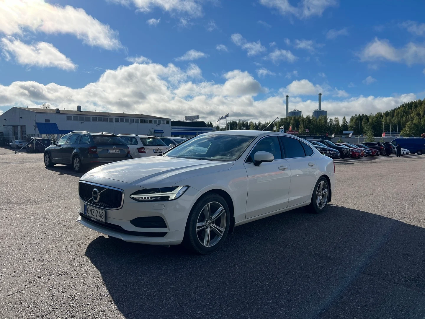 Car Image - 6cnpM8yVbvHr2NeGFJWYmR