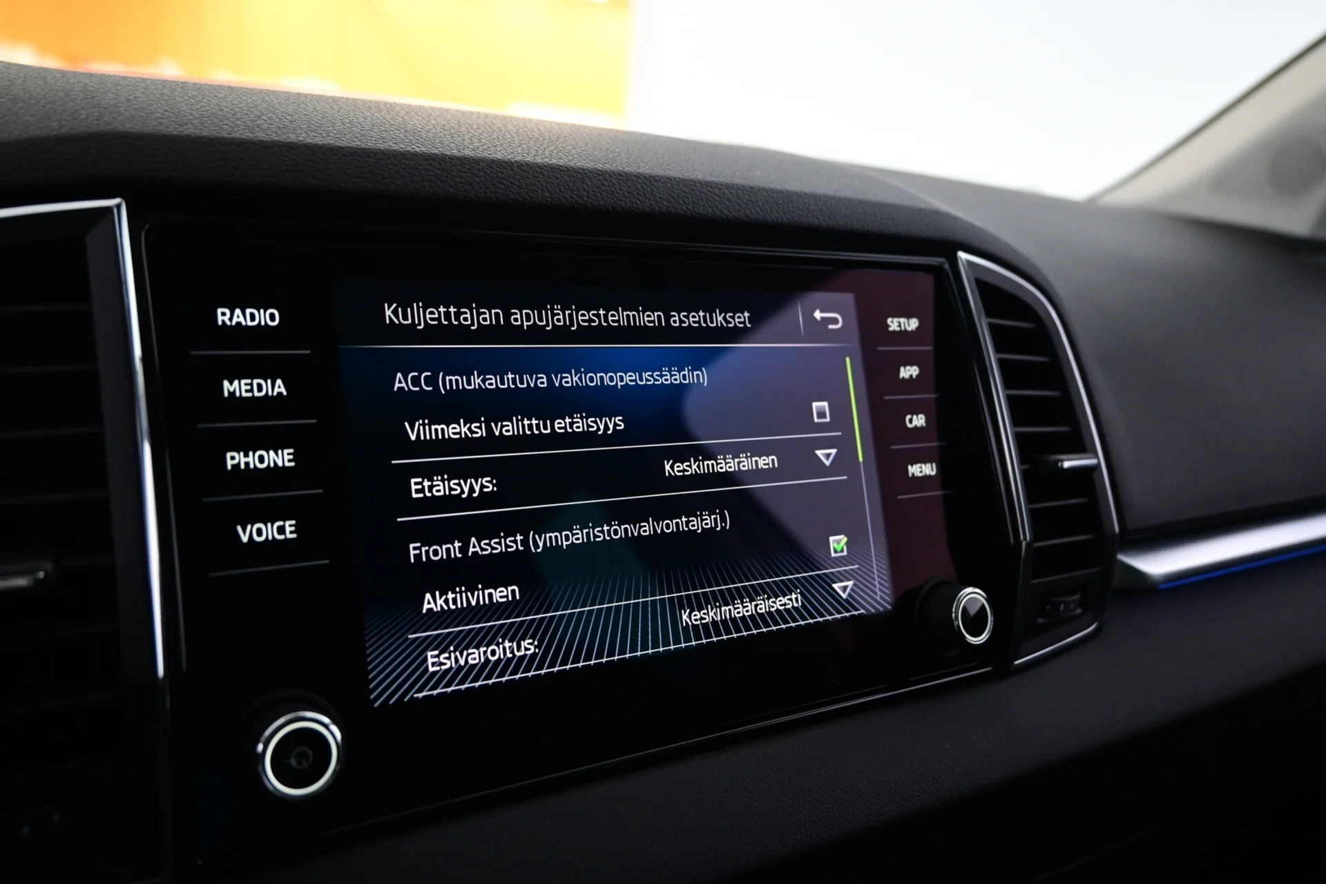 Car Image - 5aTx7fWPMoFtra4GLgO4l