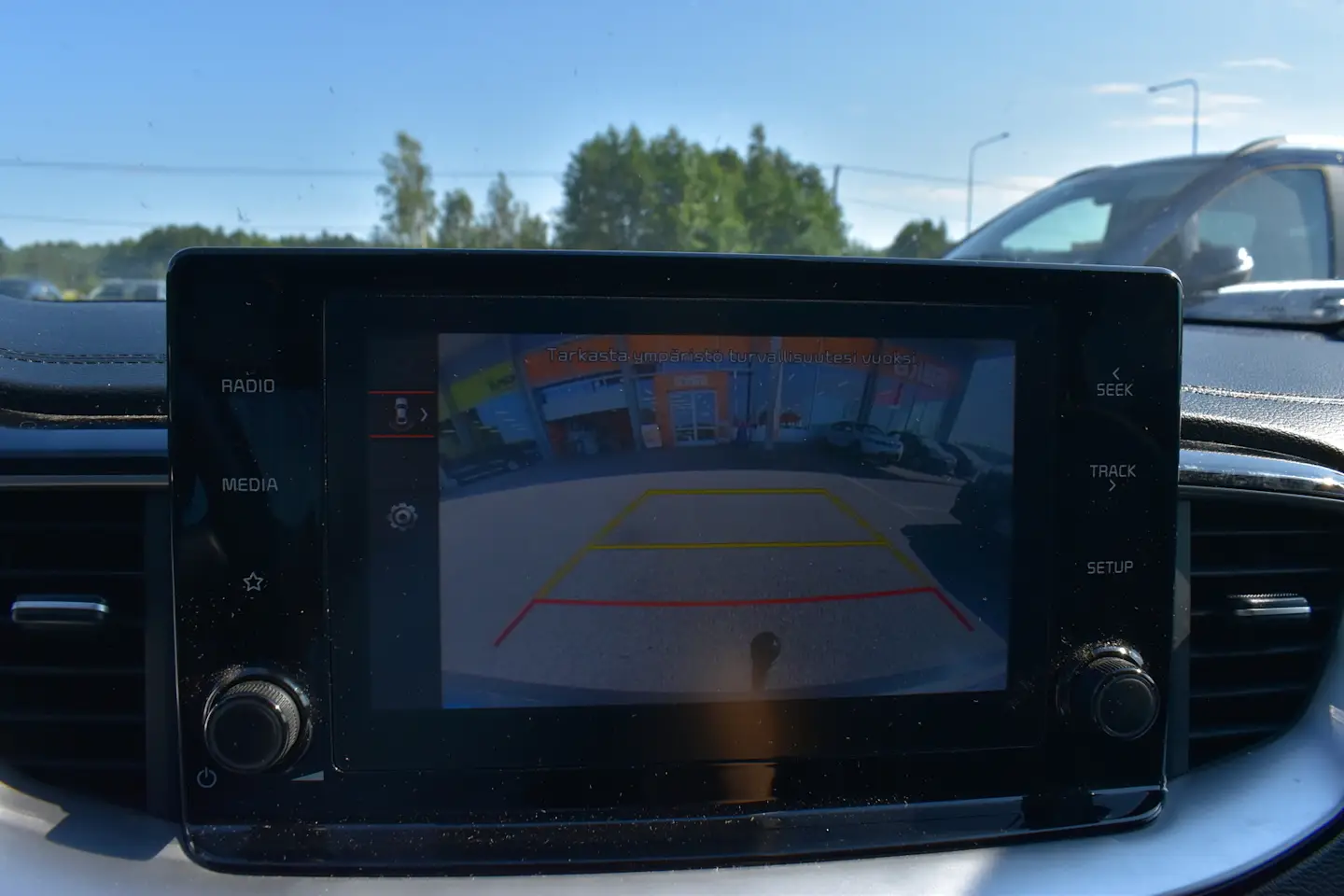 Car Image - 2v2oRc6nPDCYRqmmhJUWo8