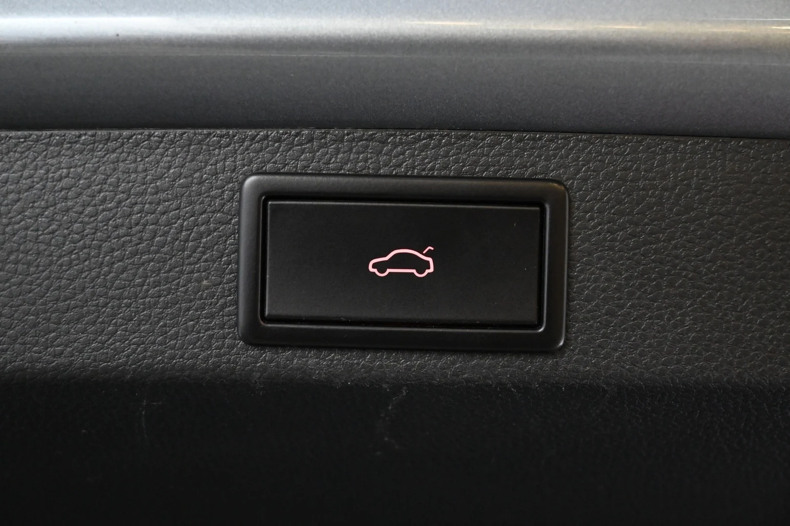 Car Image - 3gdt0Klgt3fzAcRSbKzNHr