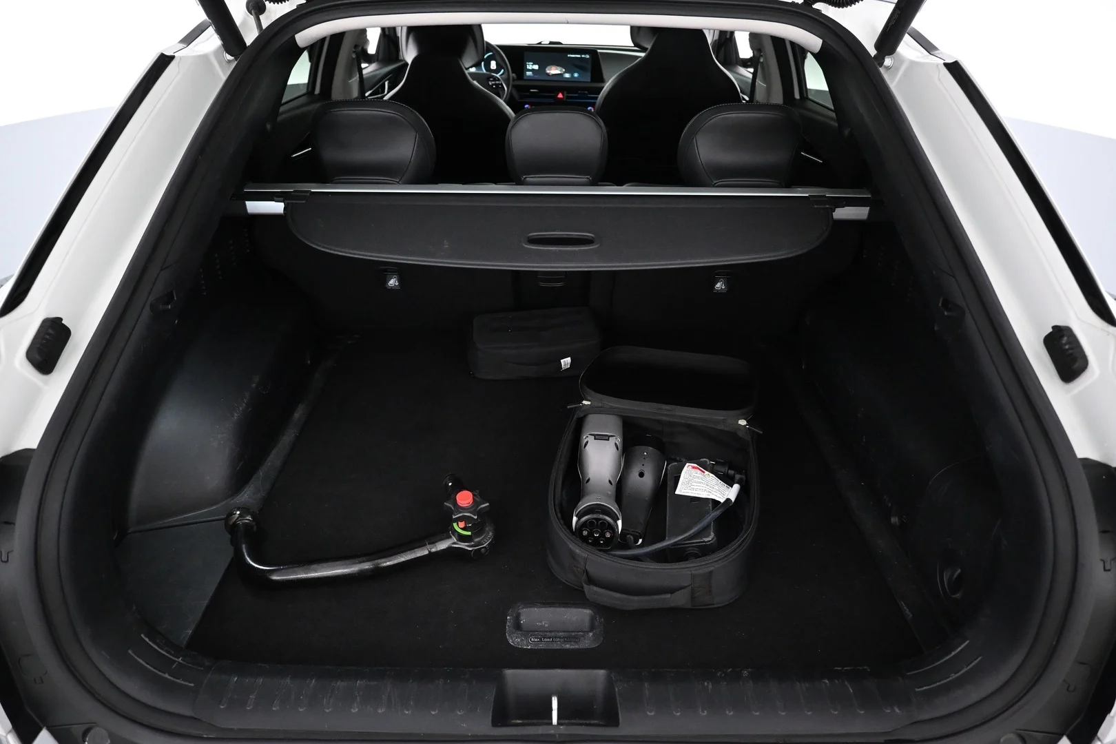 Car Image - 2hr37PxmH1xs9wOtywdV8p