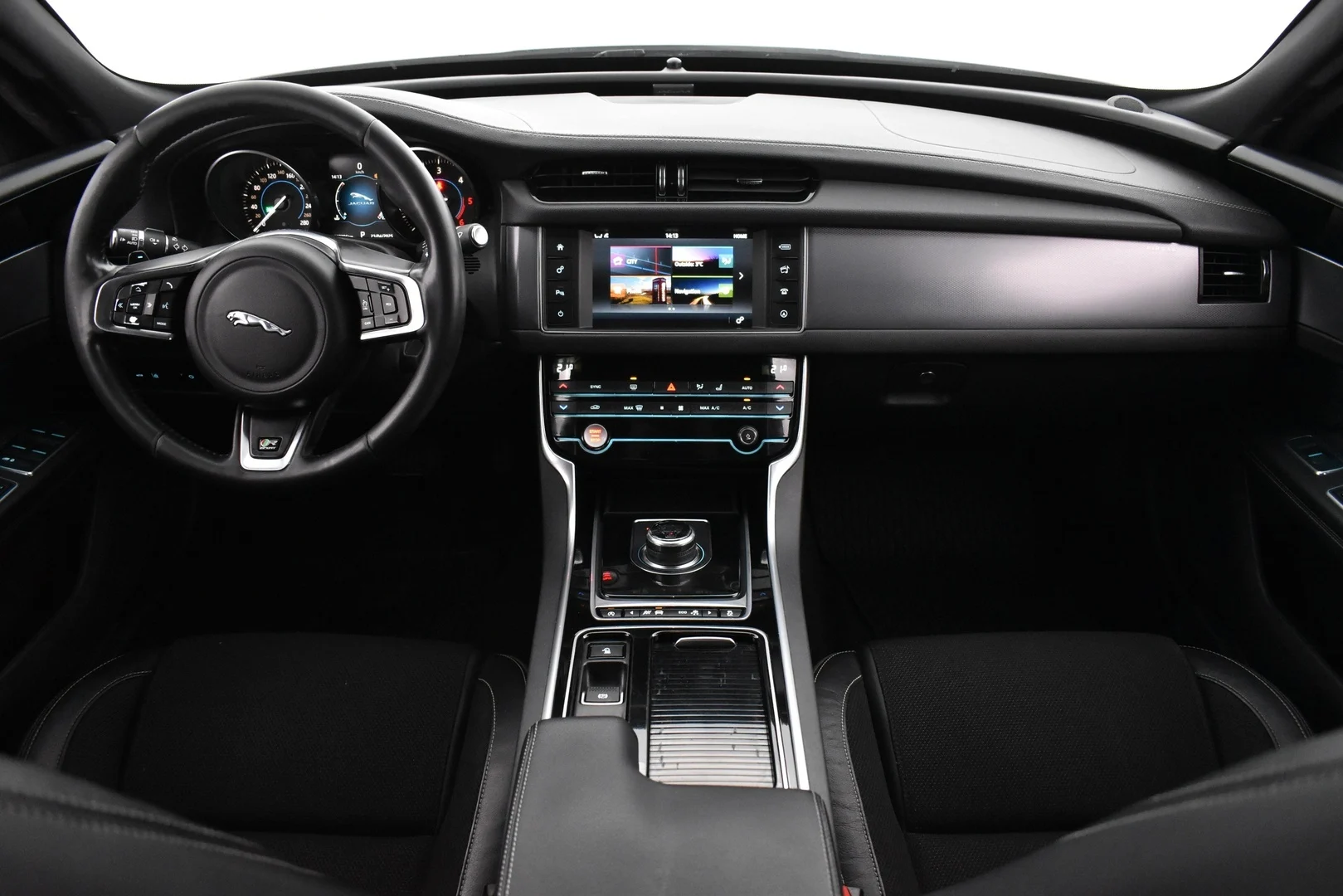 Car Image - zpeCQaUJgUALKnE1hkR5N