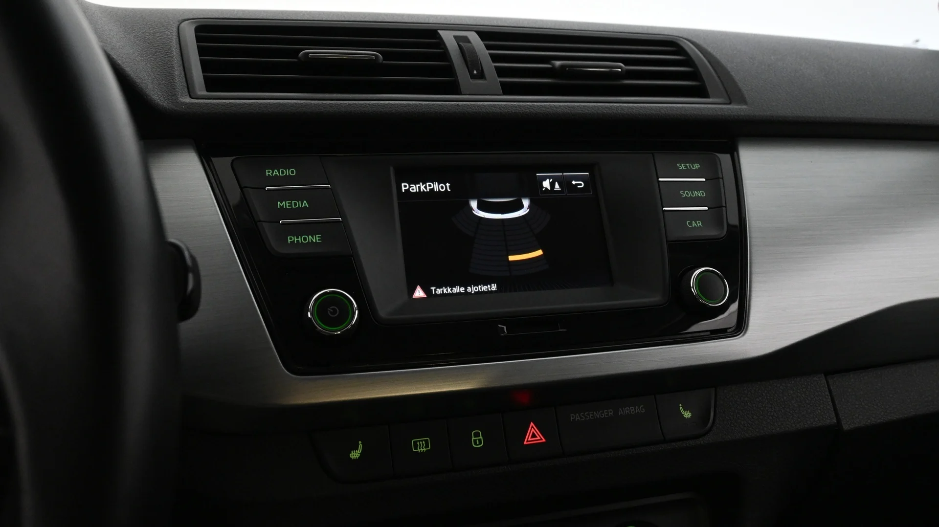 Car Image - 3t0vU4M1kBhniKABHfkFoh