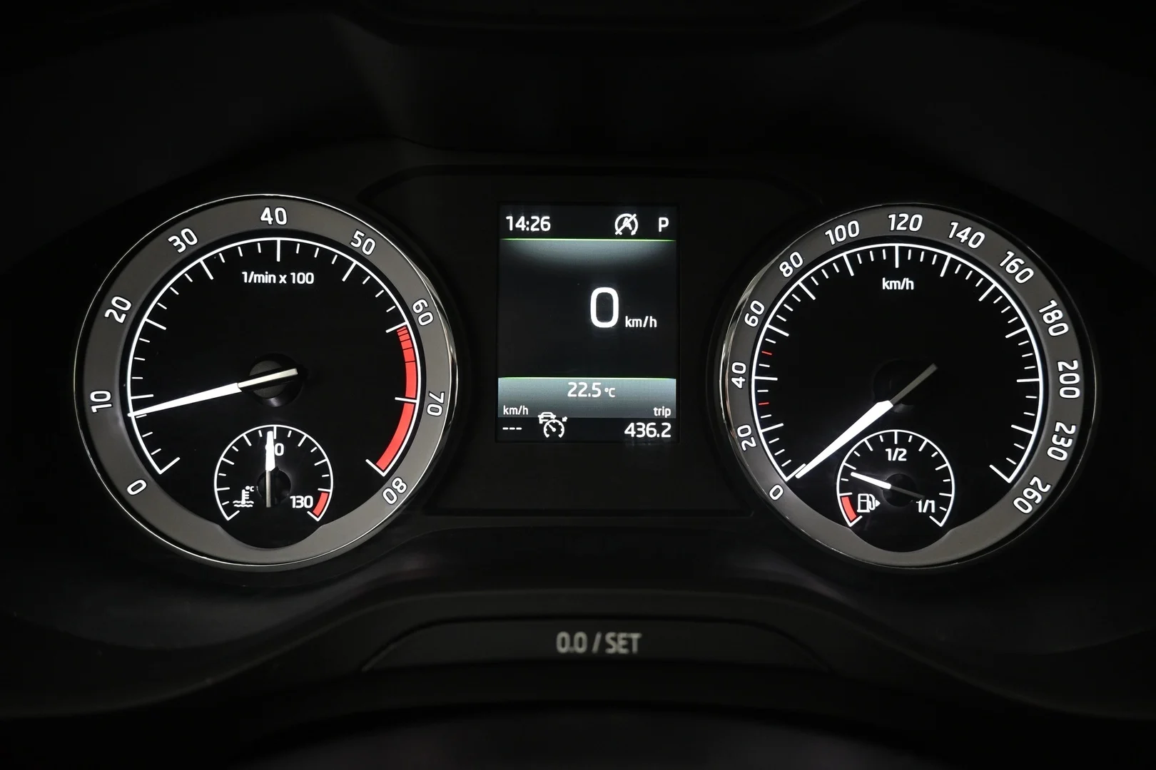 Car Image - 5H43SlmZkTbbpxXUs5Xarz