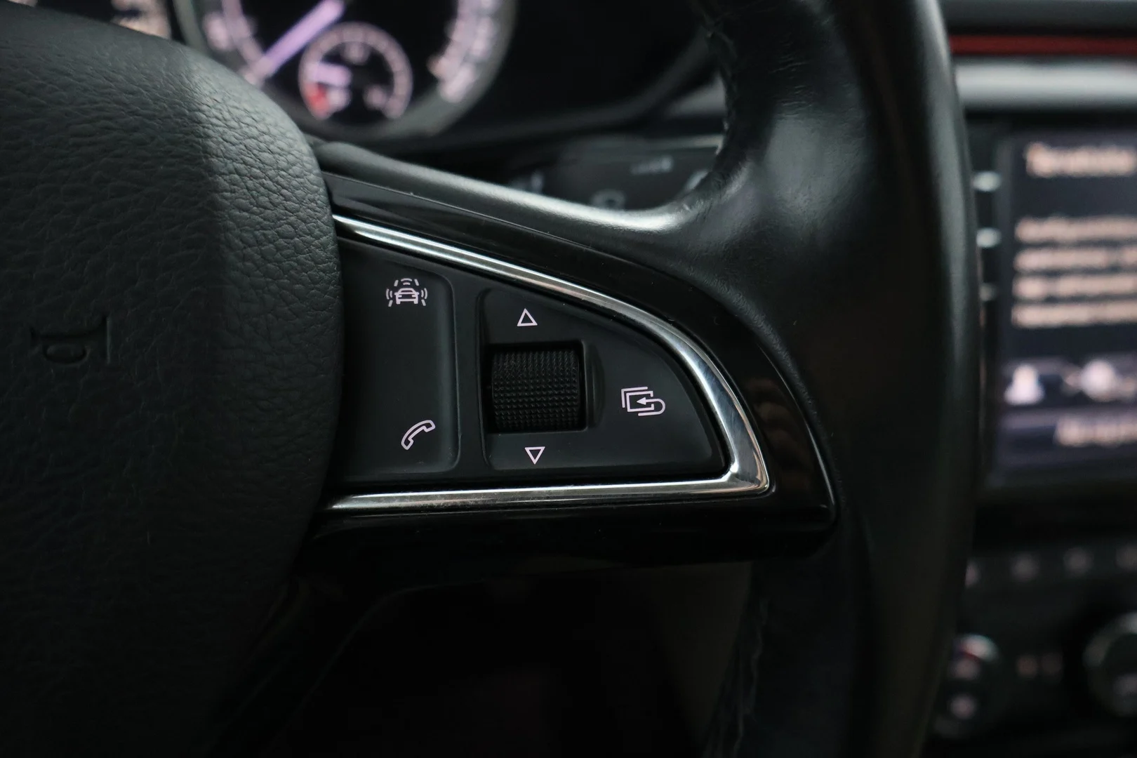 Car Image - 1l75ypJ2sTDjNmW8OpiQ5J