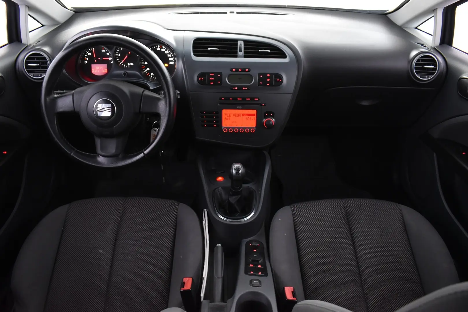 Car Image - 2fNquKYeN5zCgdxiO6wDqq