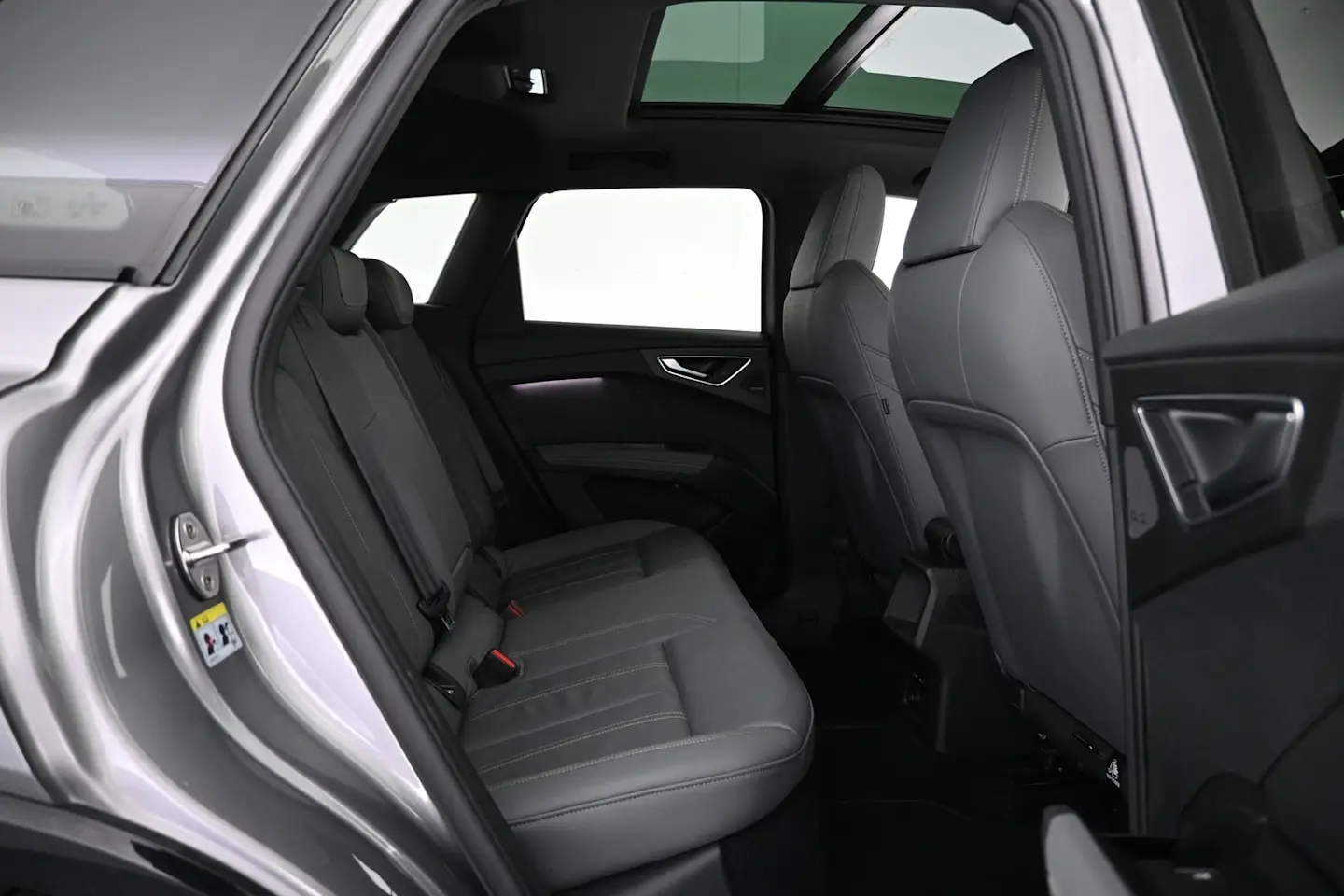Car Image - 6Y3mLT303kXviRKQ3gvYe3