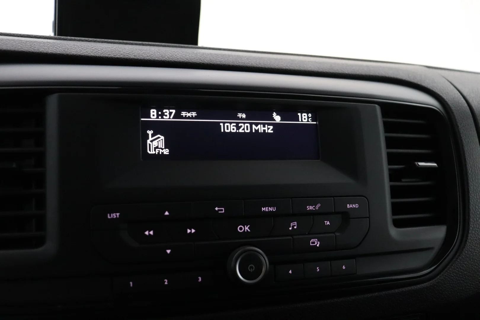 Car Image - 5U22fuOinJJvJ3gYC2J7kK