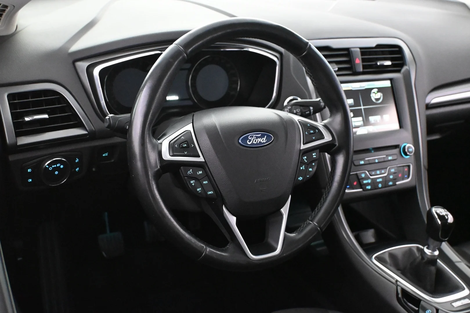 Car Image - 38hNfFOBYLwszjVYJH0OHg