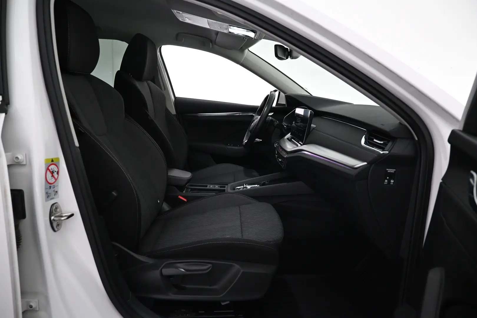 Car Image - 6XeA0b06bw9nk51Wm1dbvk