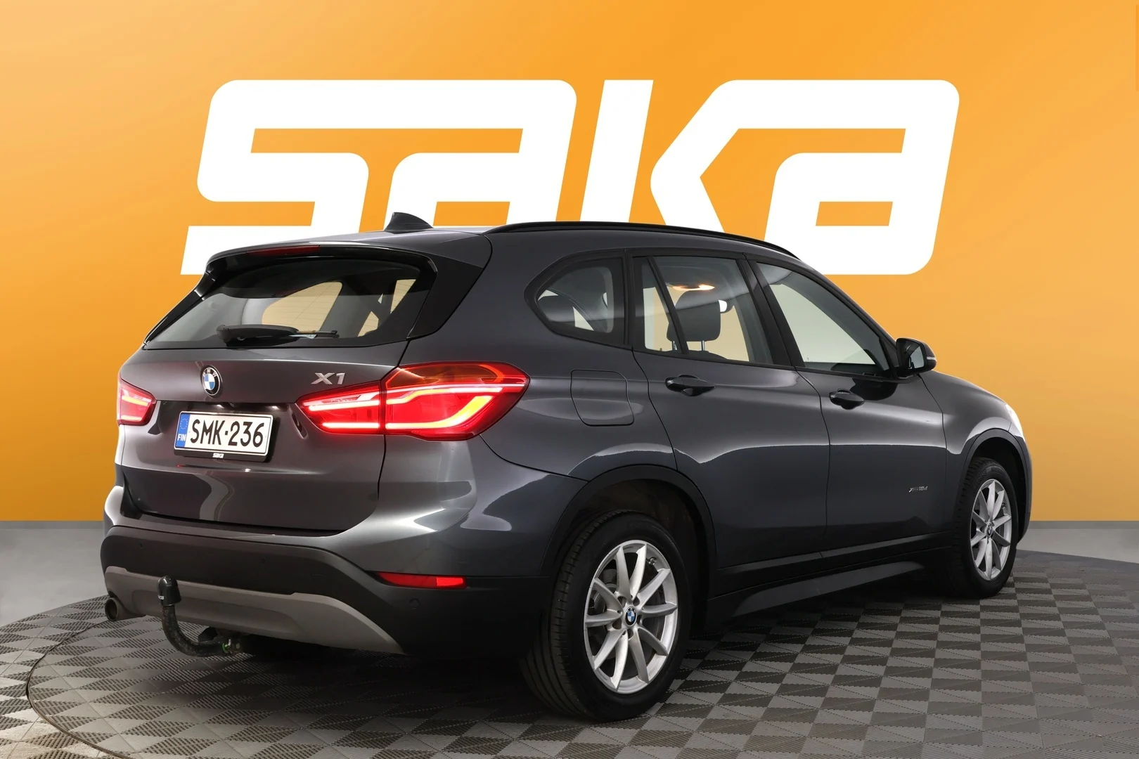 Car Image - 5iiG1ESmVqfA4okjtvQdwT
