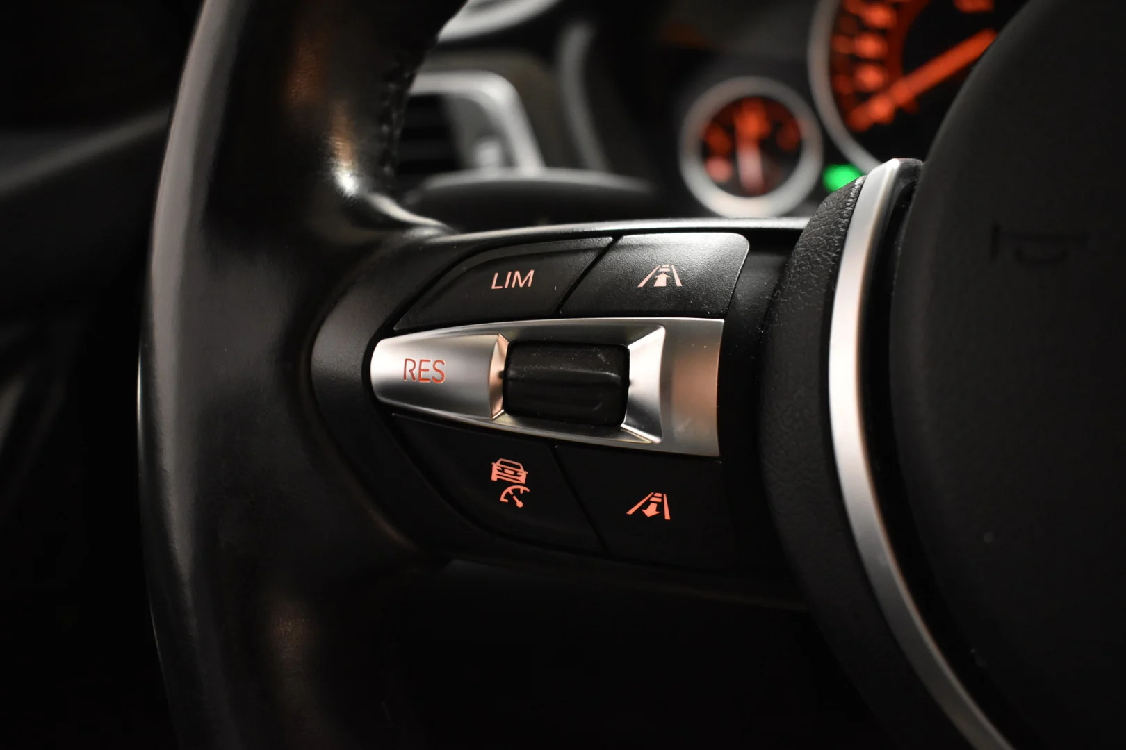 Car Image - 2RGd6c48pJ0PDFExILfpJo