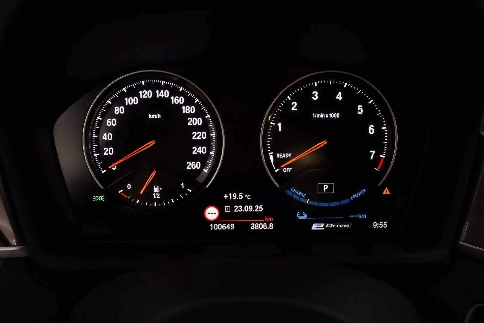 Car Image - 2uhWUnuCpmzMZjnxIF199n
