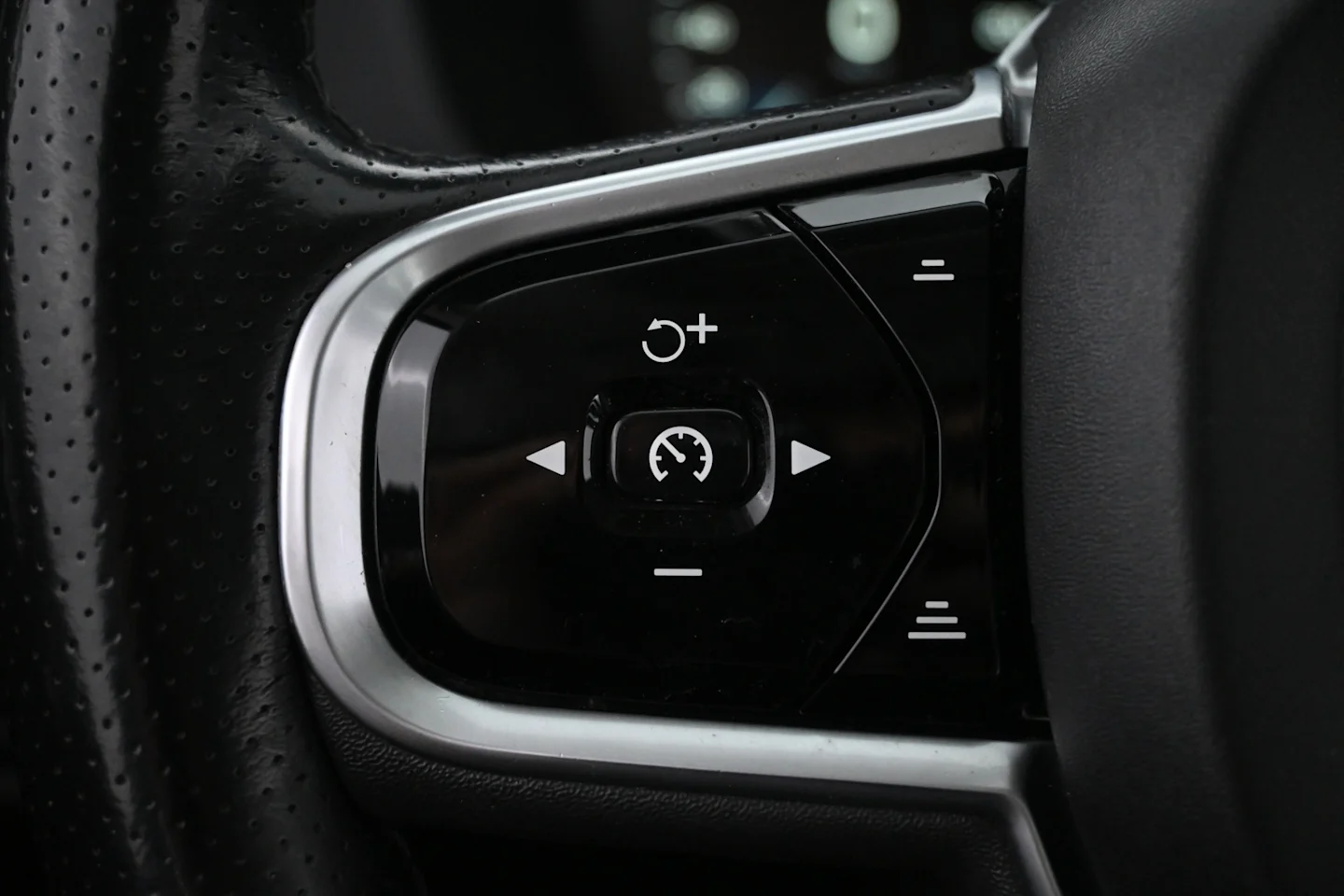 Car Image - 3zHdd65oEoUEbml5llbsC3