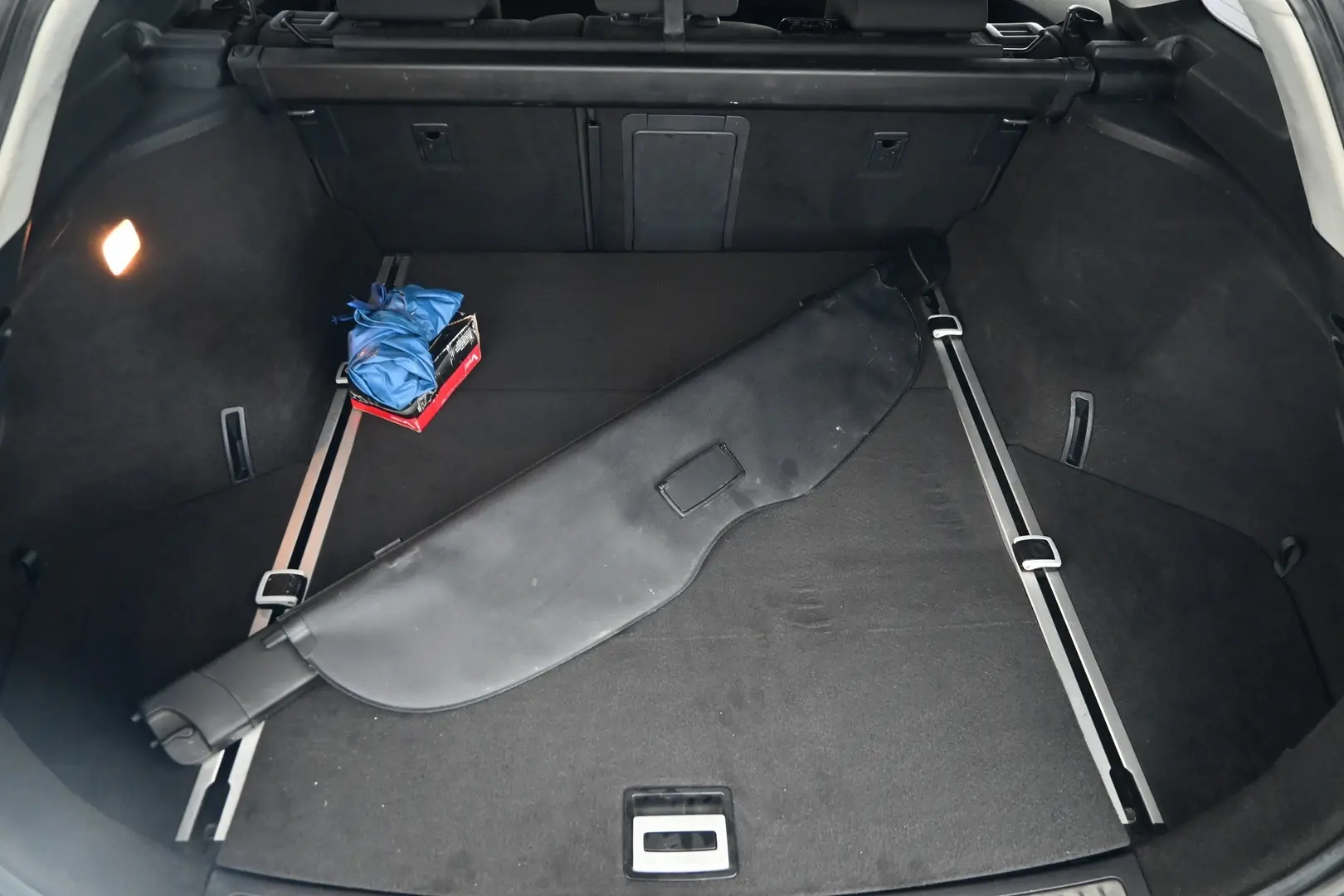 Car Image - h1ieebWqKPCcgGJzEFYIR