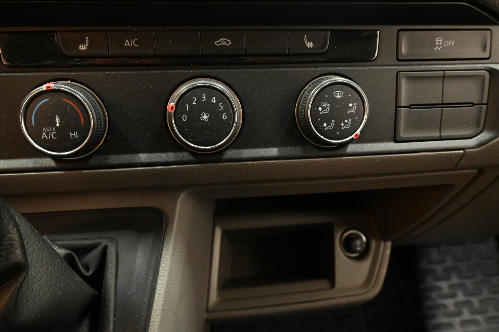 Car Image - 3C2apnOmIG7NCf7L7GOF7D