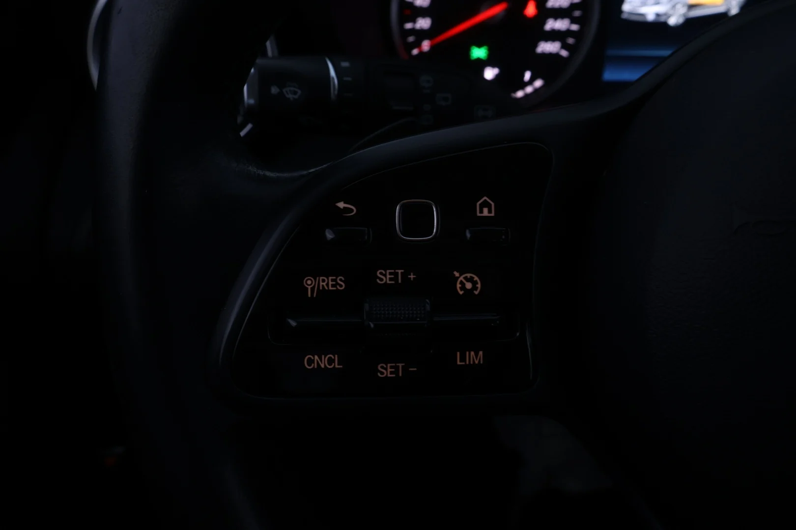 Car Image - 3Bu3HeIJ9Swq9jANnLlDkQ