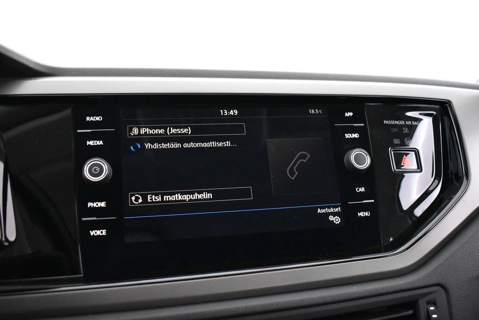 Car Image - 20AQ67oUIOt4HaP5Gq9obJ
