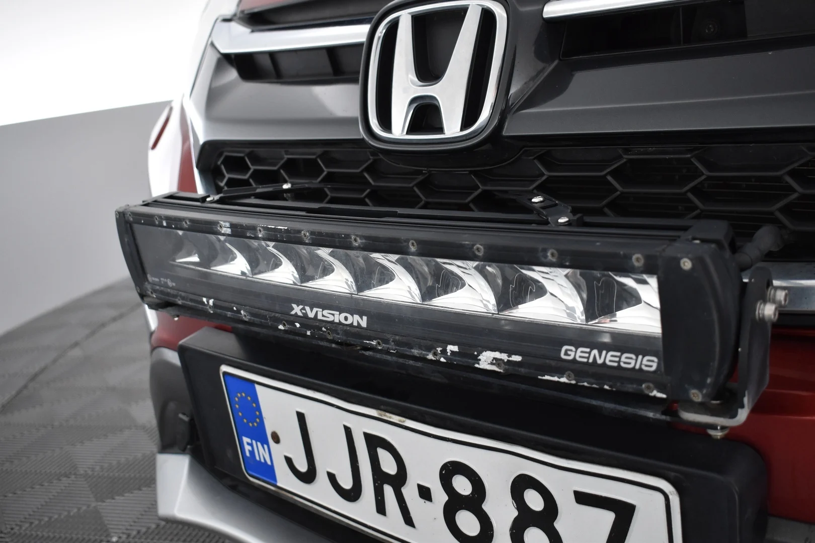 Car Image - CCUb7pSTLP8zApdXxnfbw