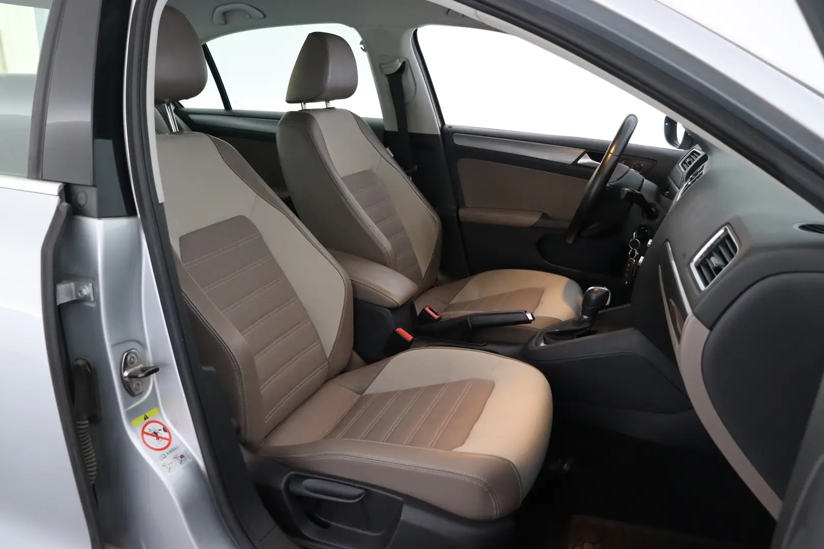 Car Image - 5FD8Pp9xfxPDGGJvJomay7