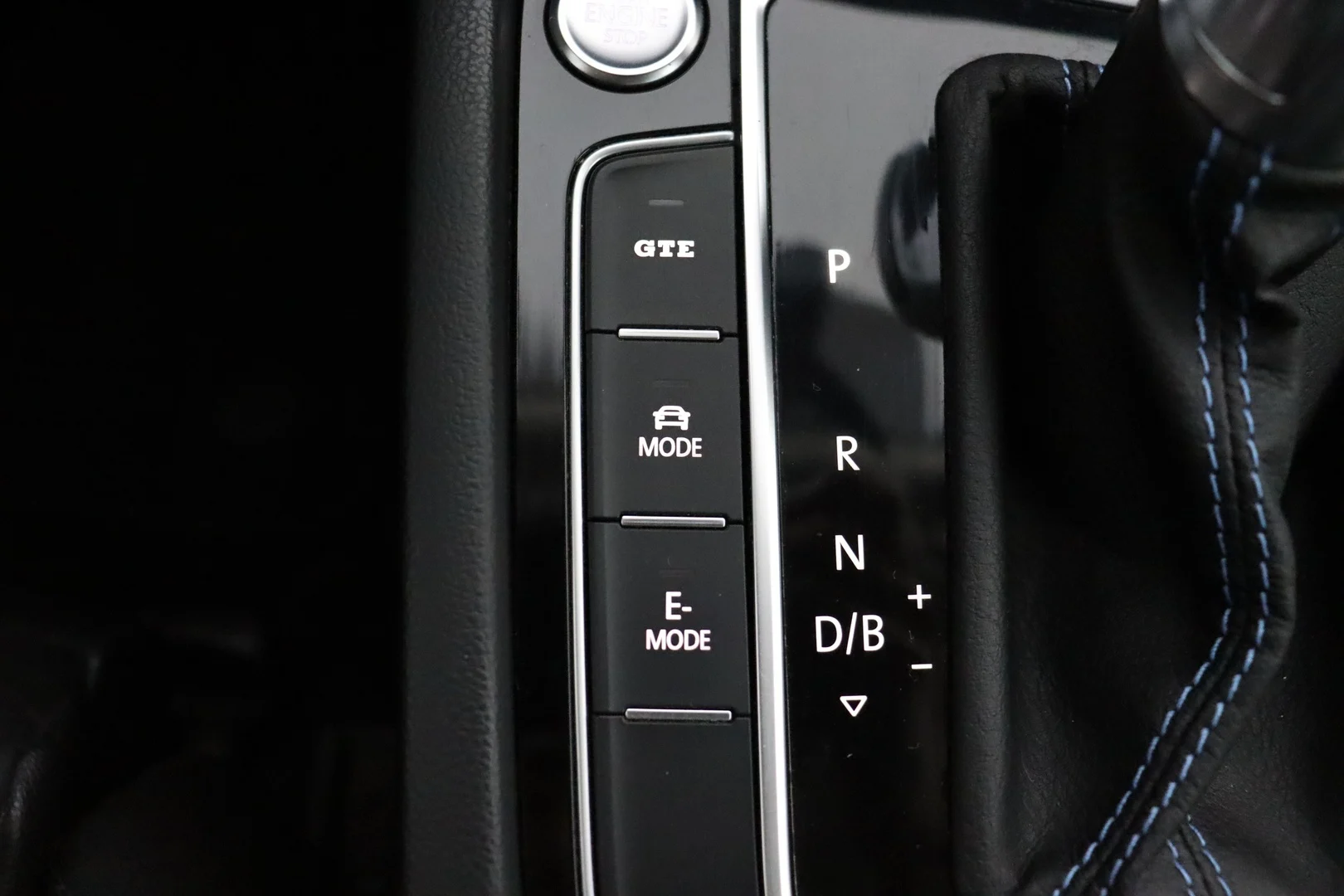 Car Image - 29bo9akPeSMN6YviBrUVID