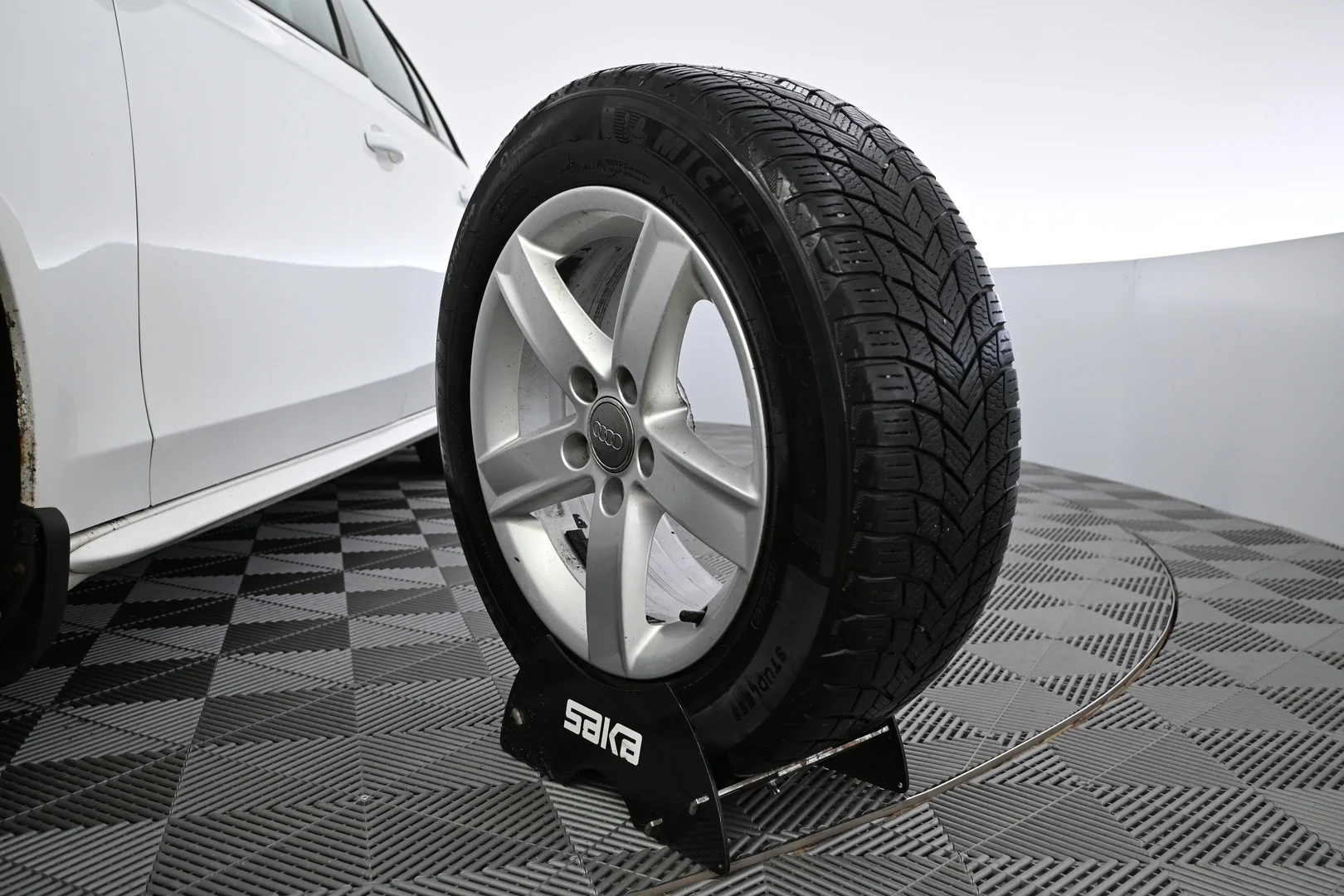Car Image - 4u8eB38FqngN9qEi5p38Fd