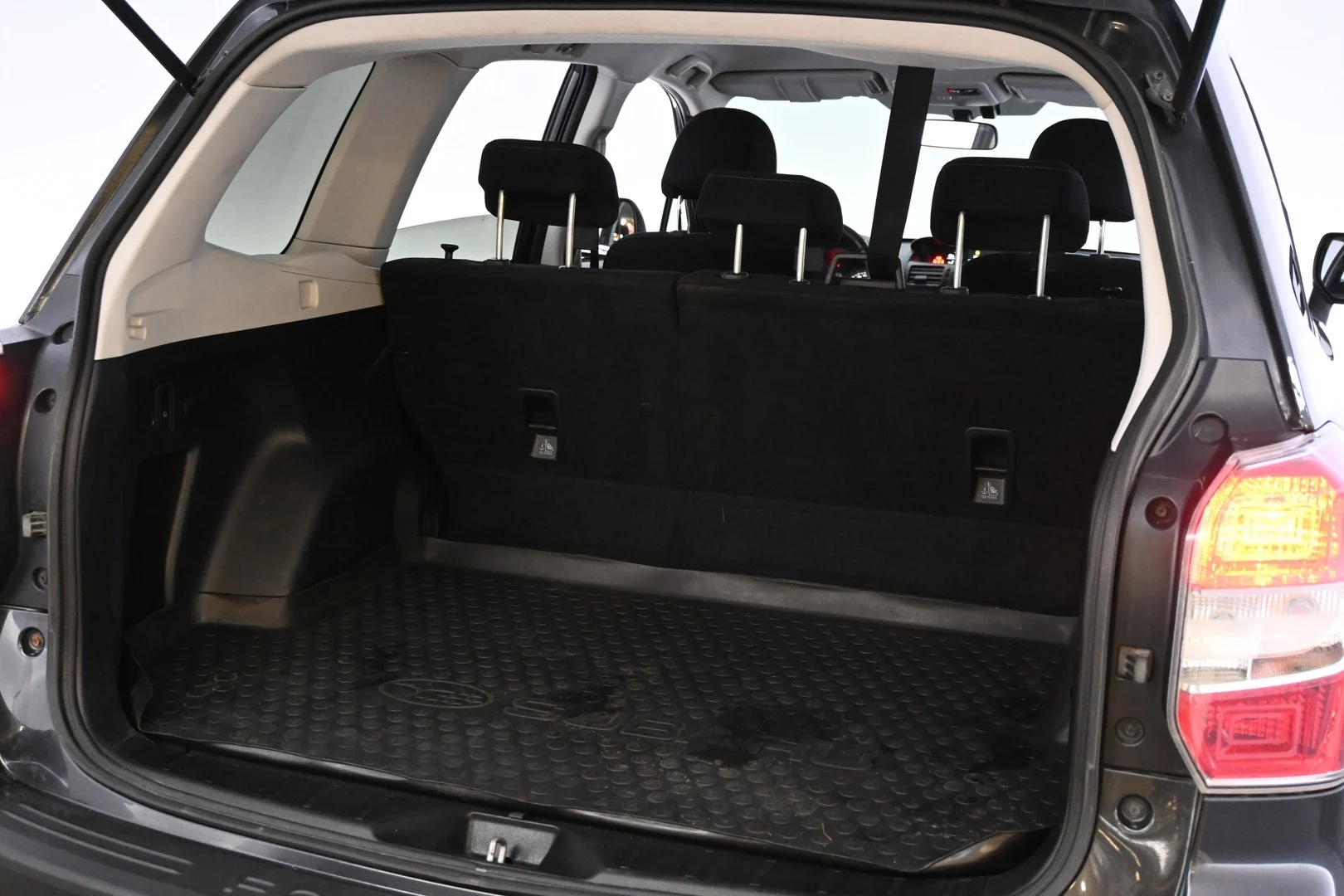 Car Image - 5SkX6JnRyI1nj2y59c8s6N