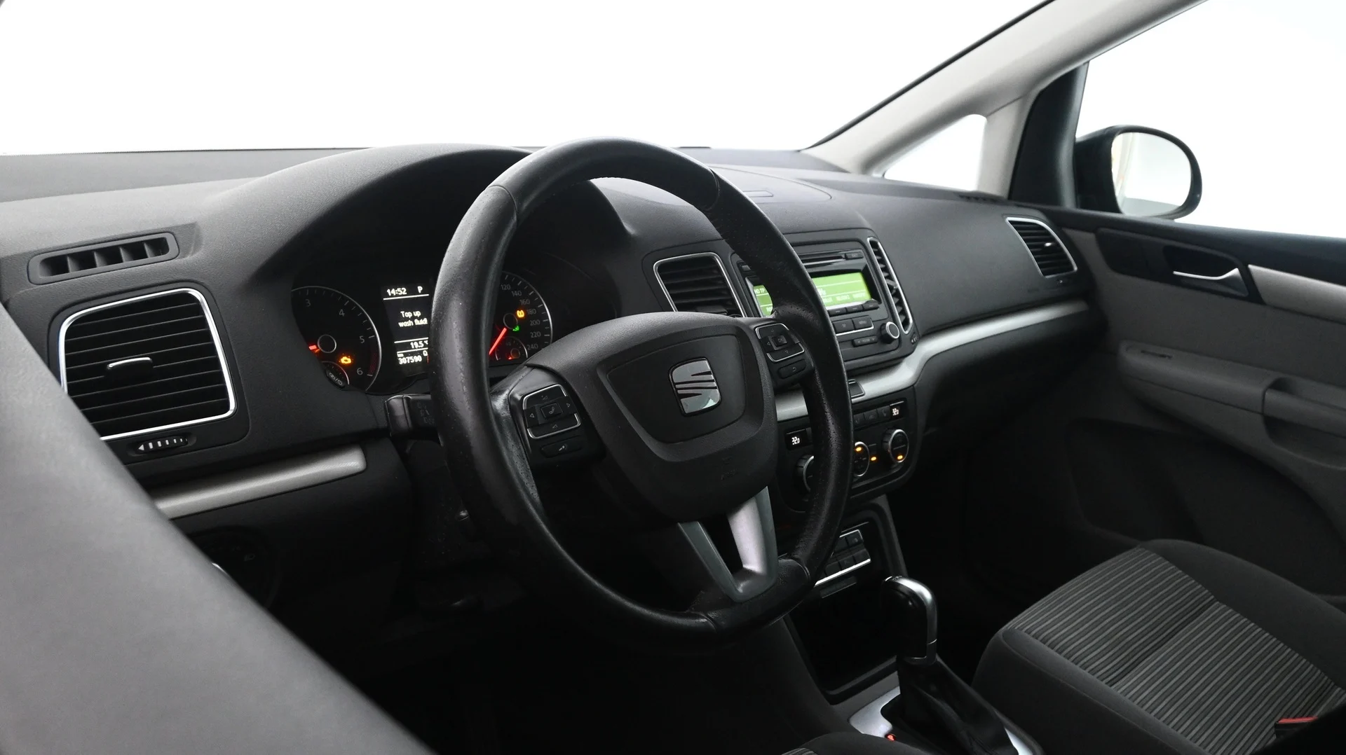Car Image - 3dnV5dOYJZ5qOh3I2WalDc