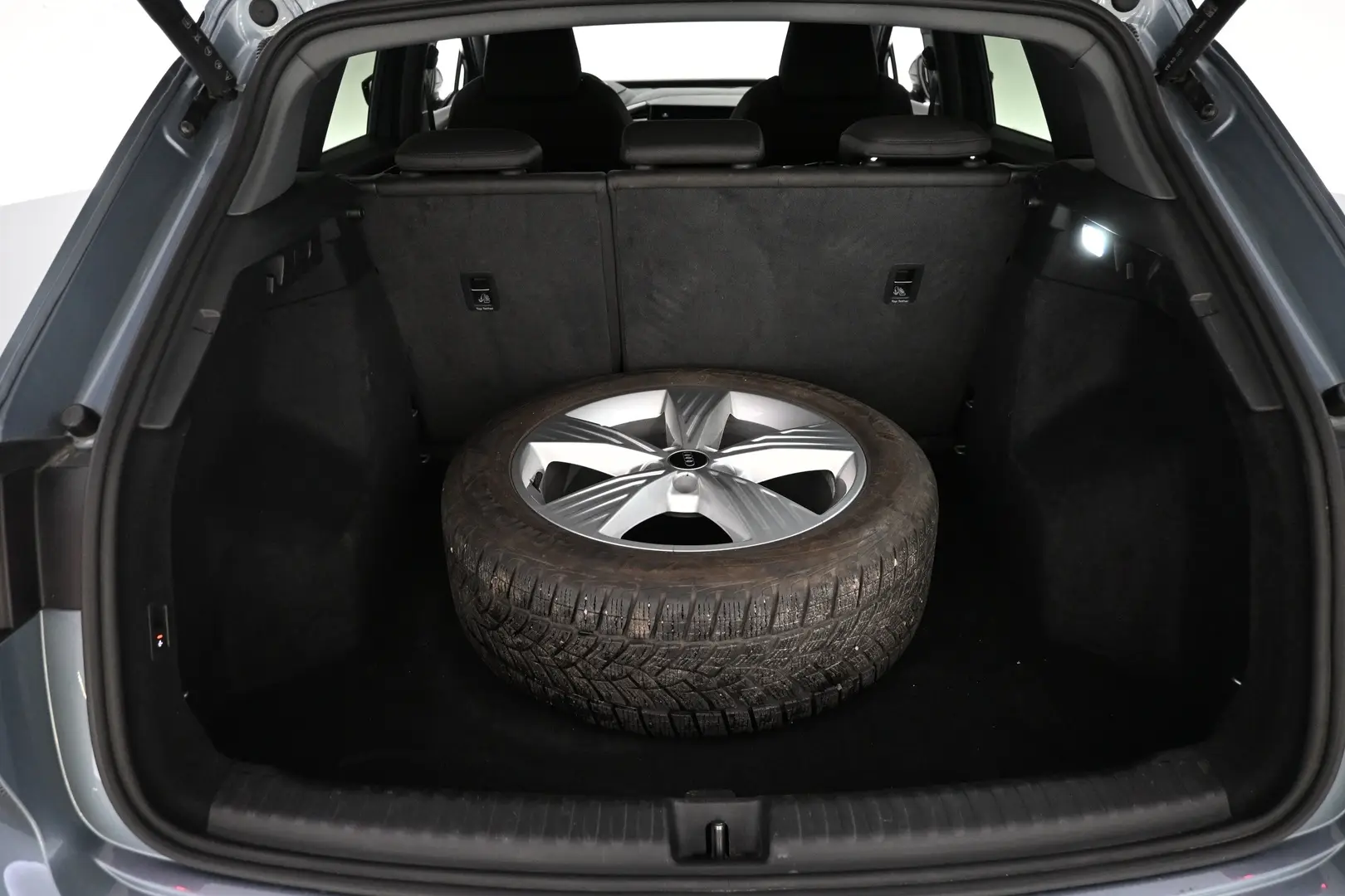 Car Image - 3WBaLysq2VnrHKve3c0pSw