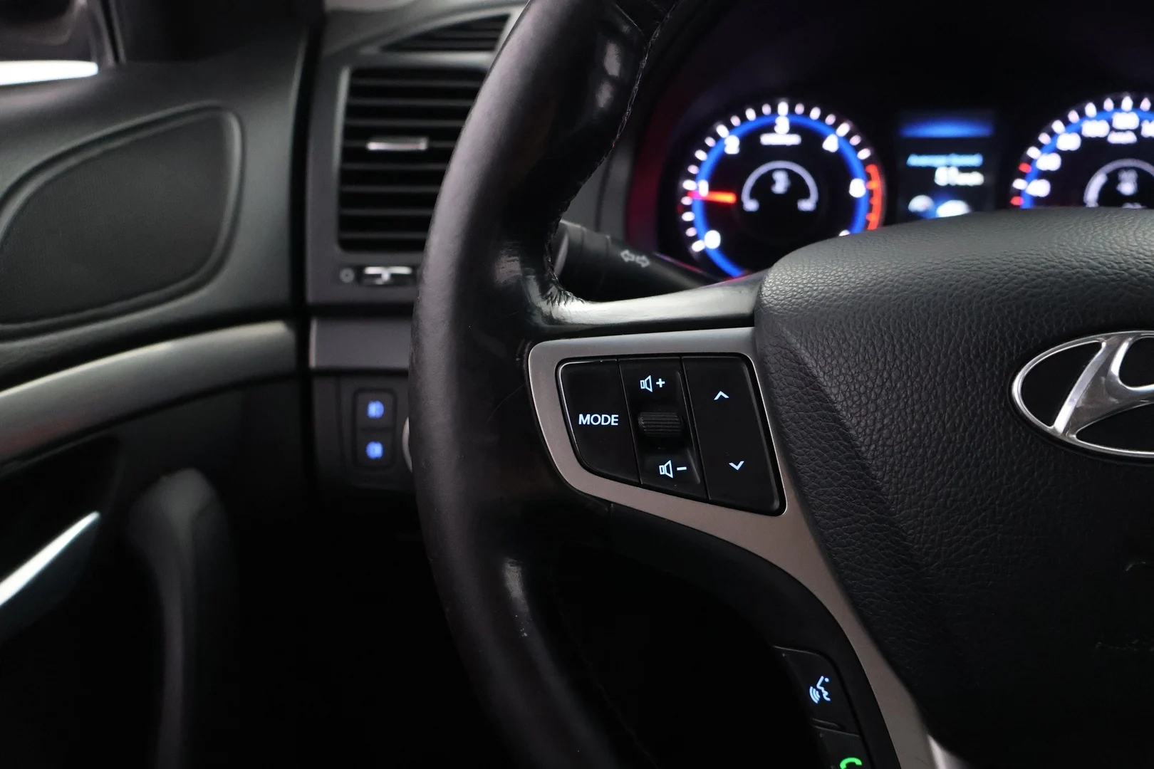 Car Image - 24rDedWEljGYRqSs3qvRG3