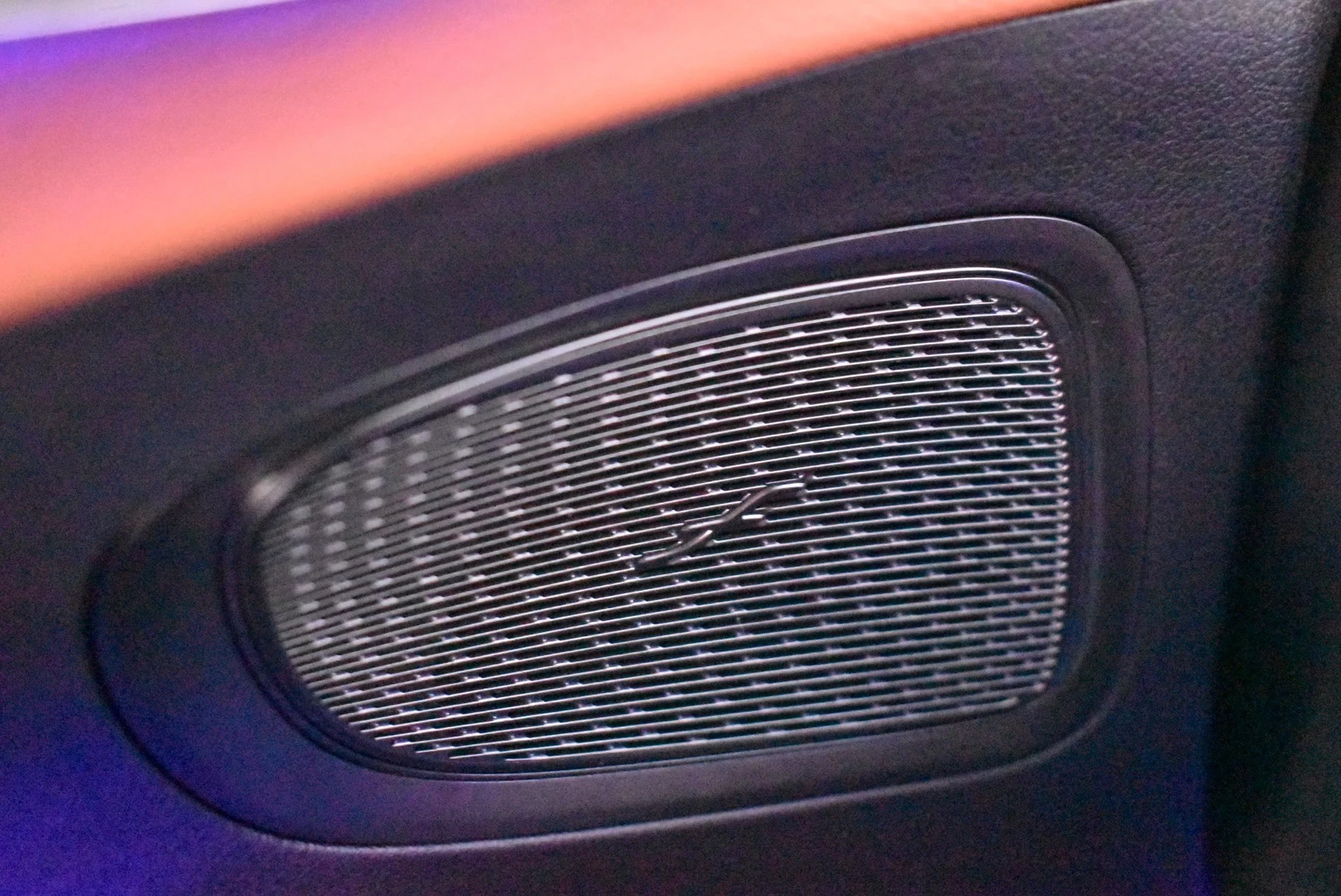 Car Image - 7vrmhV5mfkHLqhKK7bI3ce