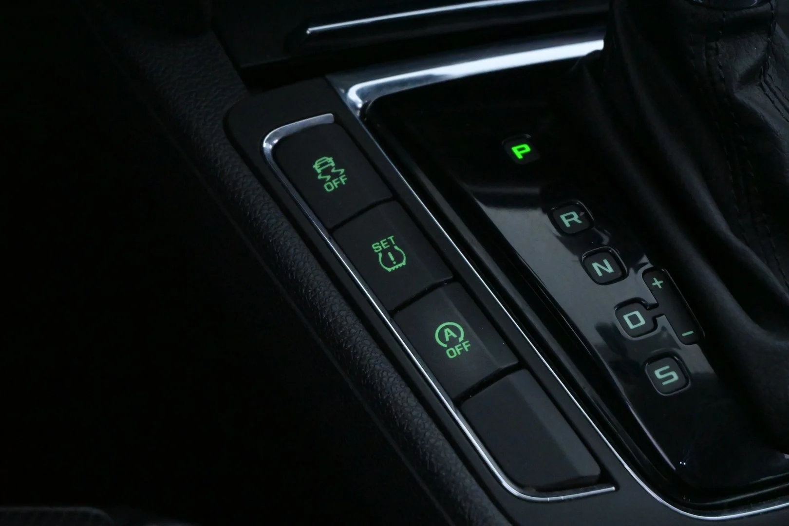 Car Image - 2l4oCtjPblXcC3G3tZ9J1y