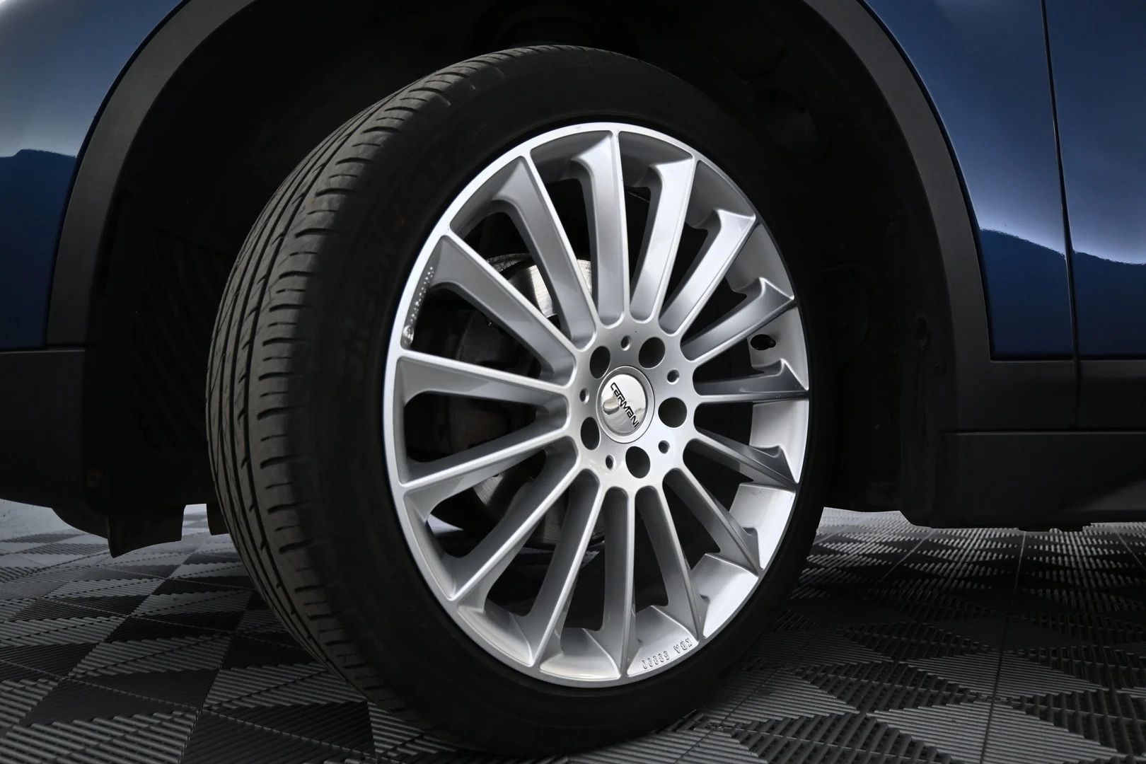 Car Image - pBONm3CJAcNXrvCI19Tg5