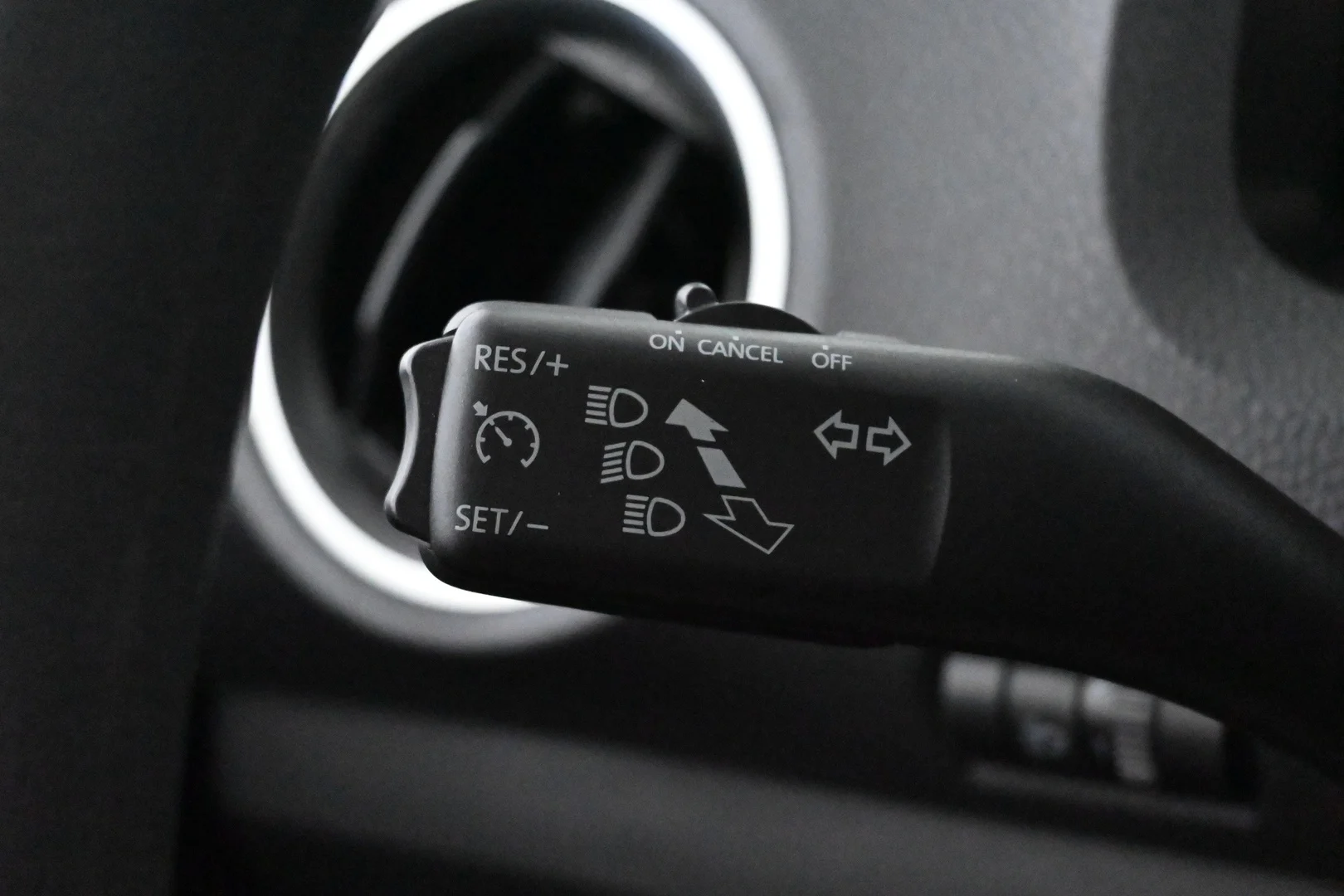 Car Image - dmFWI0wbsgUedme0q0lJY