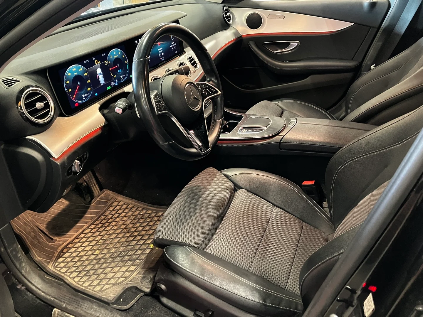 Car Image - 1VmwuwBLUvAt5dzi5gdI3w
