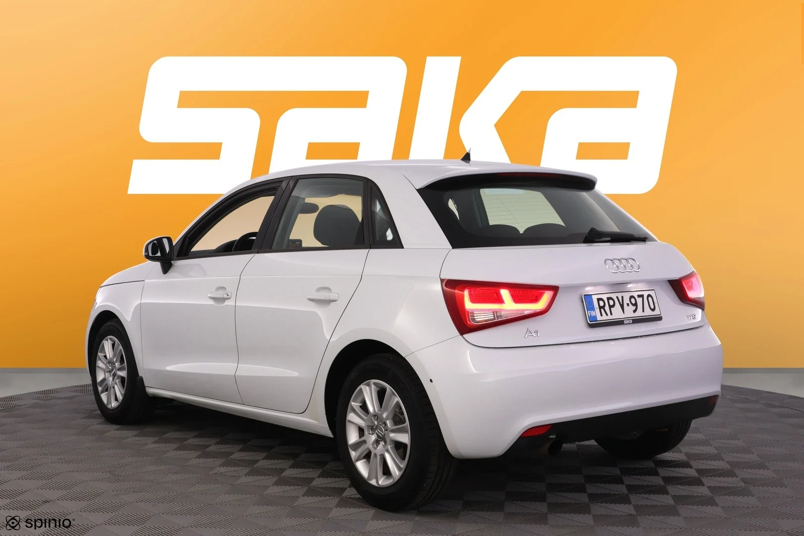 Car Image - 1HGKg1CDUEWT3058Y4wKlO