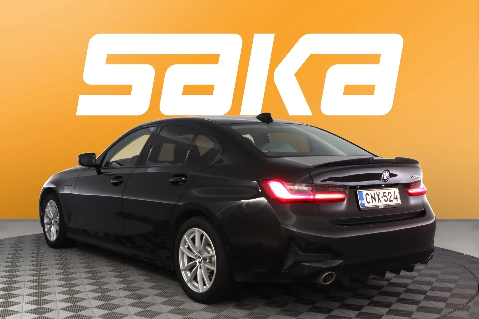 Car Image - 2BZtqYyP1rwumNuuMzX4pT